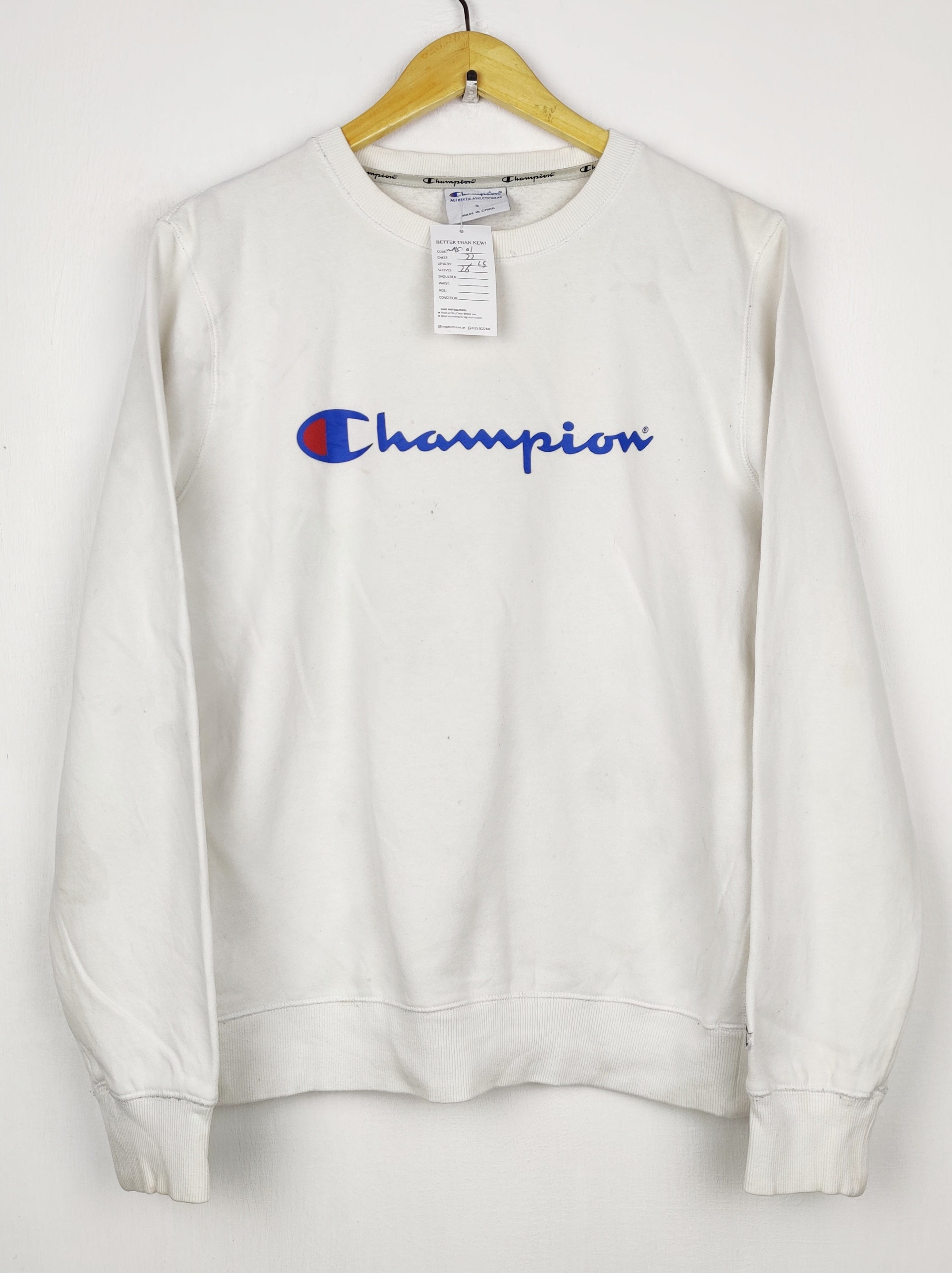 Buy online pre-used pre-loved 100% authentic & Original branded C.H.A.M.P.I.O.N (WMS-01) available in Pakistan. Top international brands avilable.
