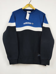 Buy online pre-used pre-loved 100% authentic & Original branded A.D.I.D.A.S (WMS-118) available in Pakistan. Top international brands avilable.