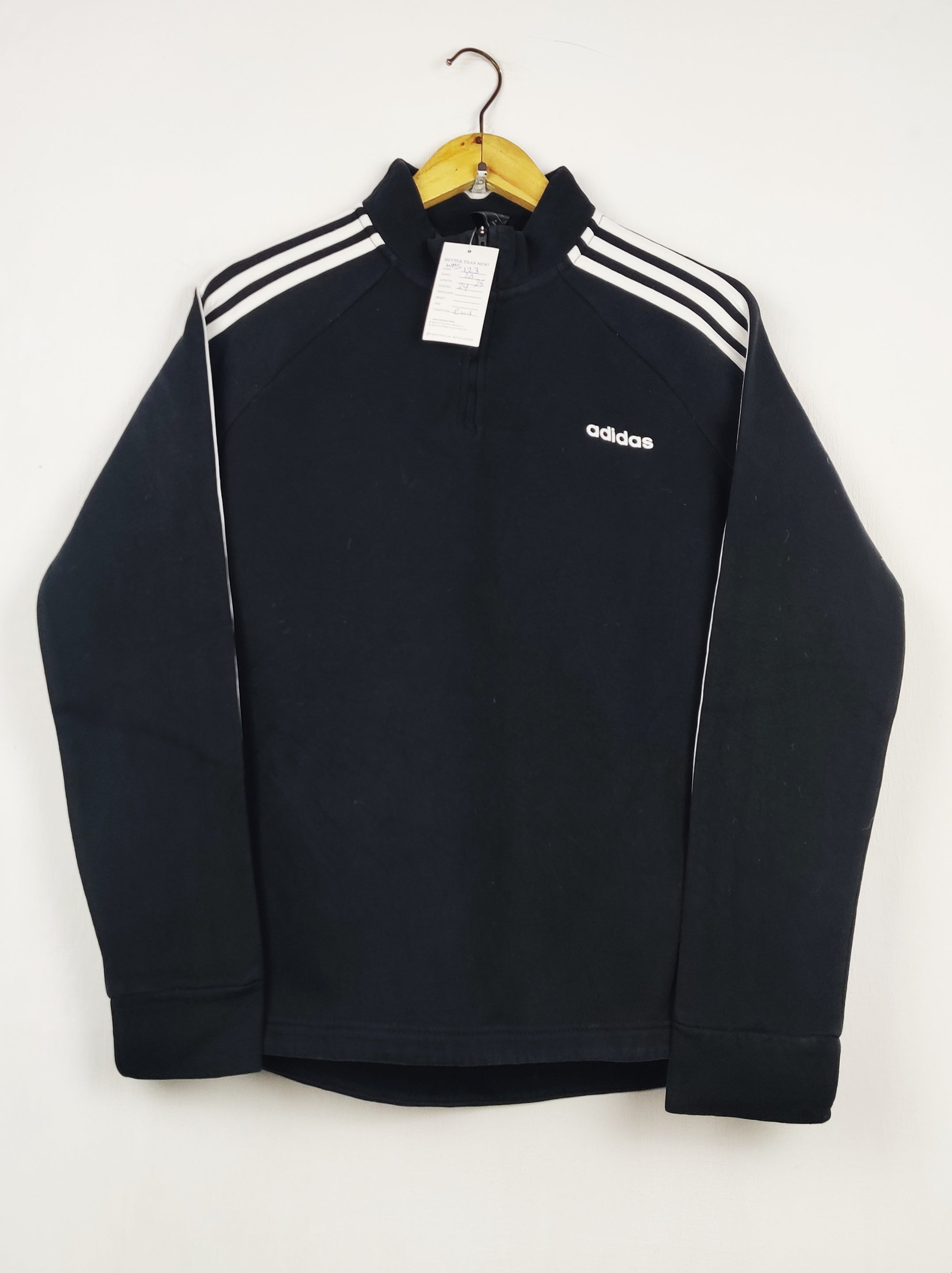 Buy online pre-used pre-loved 100% authentic & Original branded A.D.I.D.A.S (WMS-123) available in Pakistan. Top international brands avilable.