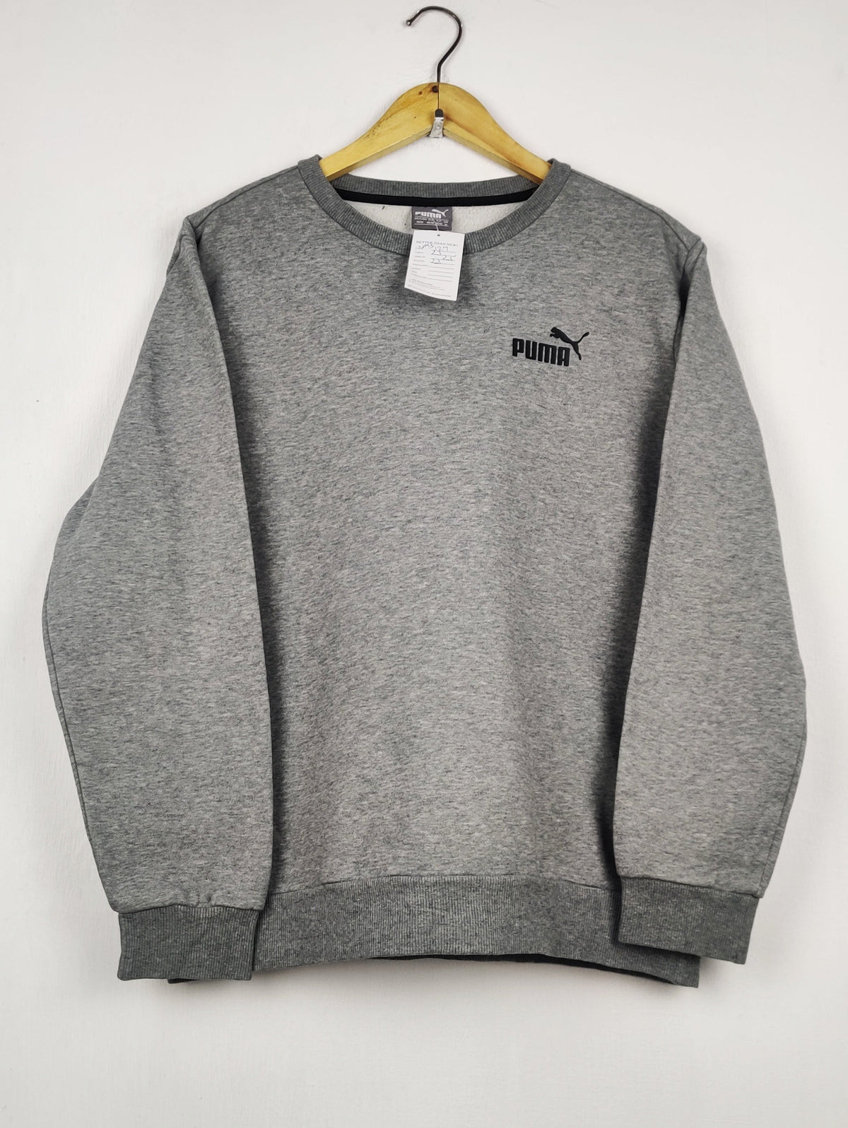 Buy online pre-used pre-loved 100% authentic & Original branded P.U.M.A (WMS-127) available in Pakistan. Top international brands avilable.