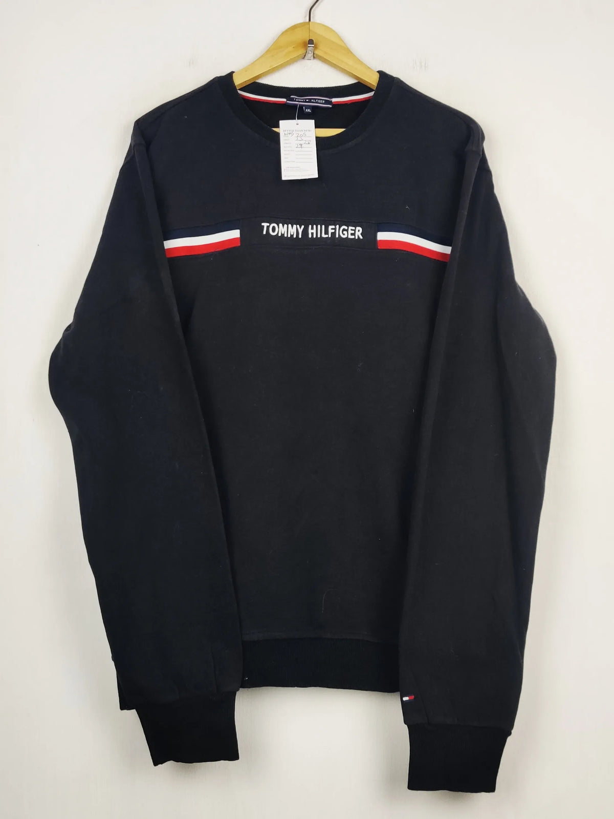 Buy online pre-used pre-loved 100% authentic & Original branded T.O.M.M.Y H.I.L.F.I.G.E.R (WMS-205) available in Pakistan. Top international brands avilable.