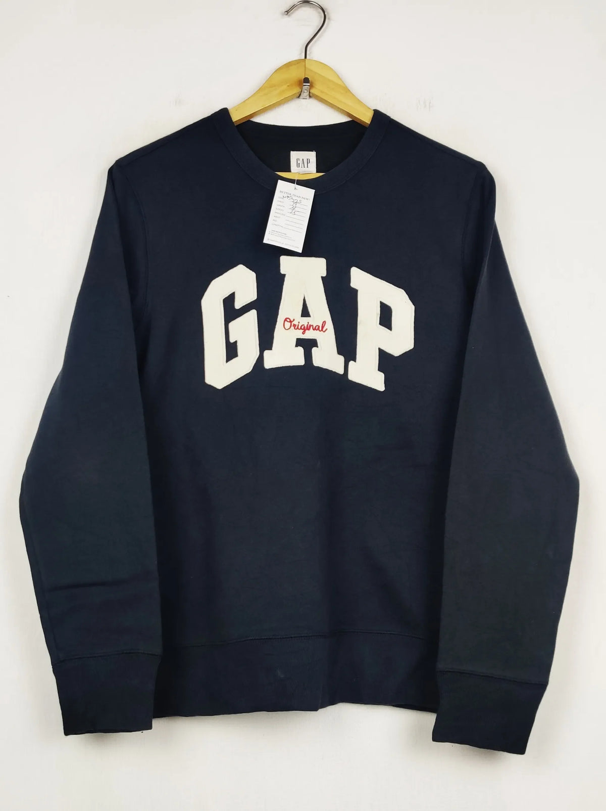 Buy online pre-used pre-loved 100% authentic & Original branded Gap (WMS-225) available in Pakistan. Top international brands avilable.