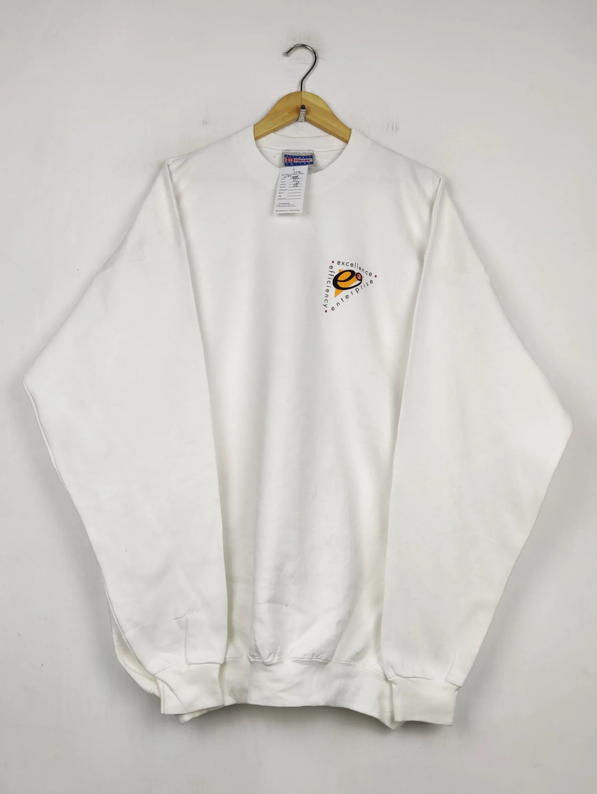 Buy online pre-used pre-loved 100% authentic & Original branded Hanes (WMS-238) available in Pakistan. Top international brands avilable.