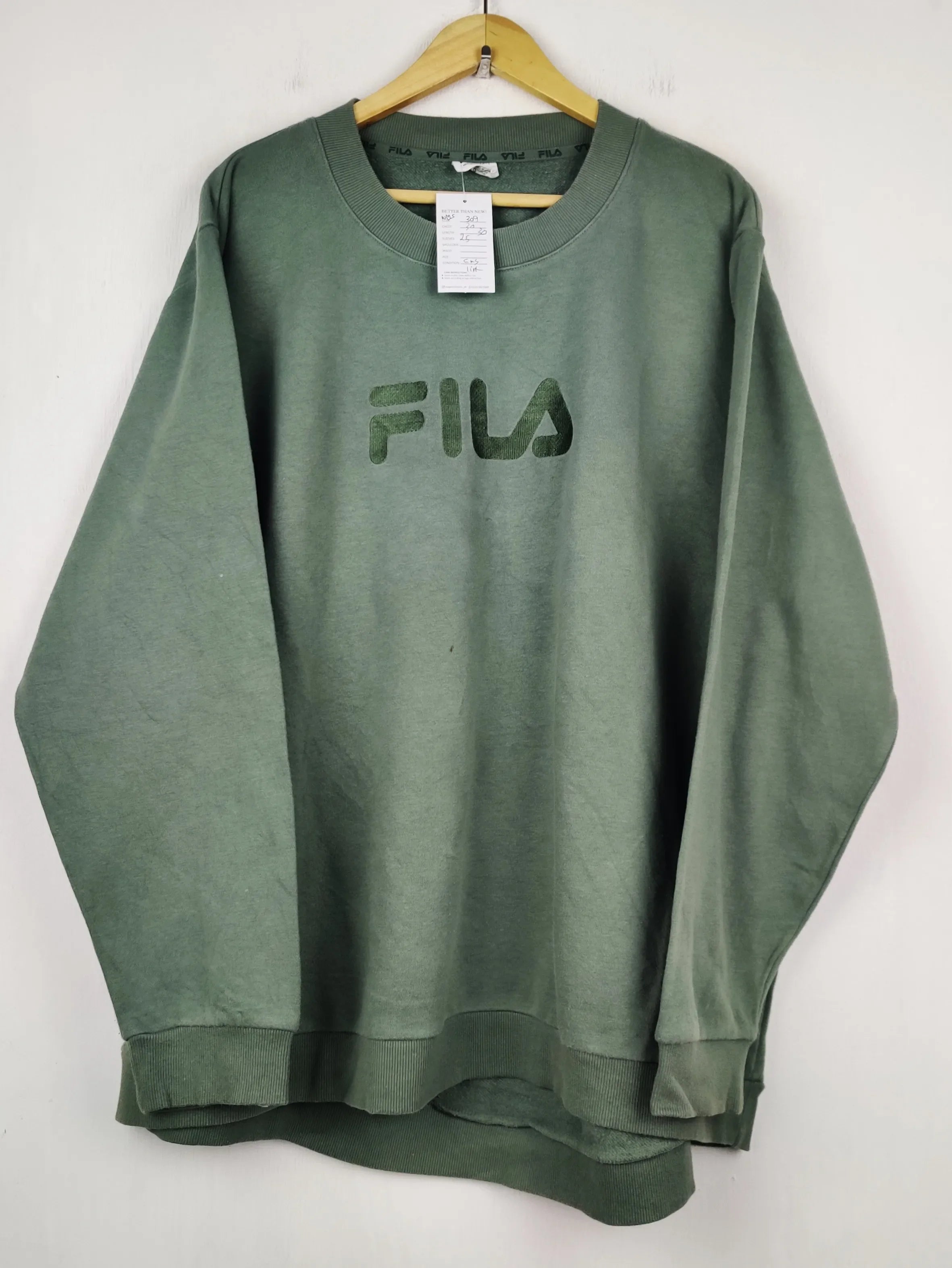 Buy online pre-used pre-loved 100% authentic & Original branded F.I.L.A (WMS-309) available in Pakistan. Top international brands avilable.