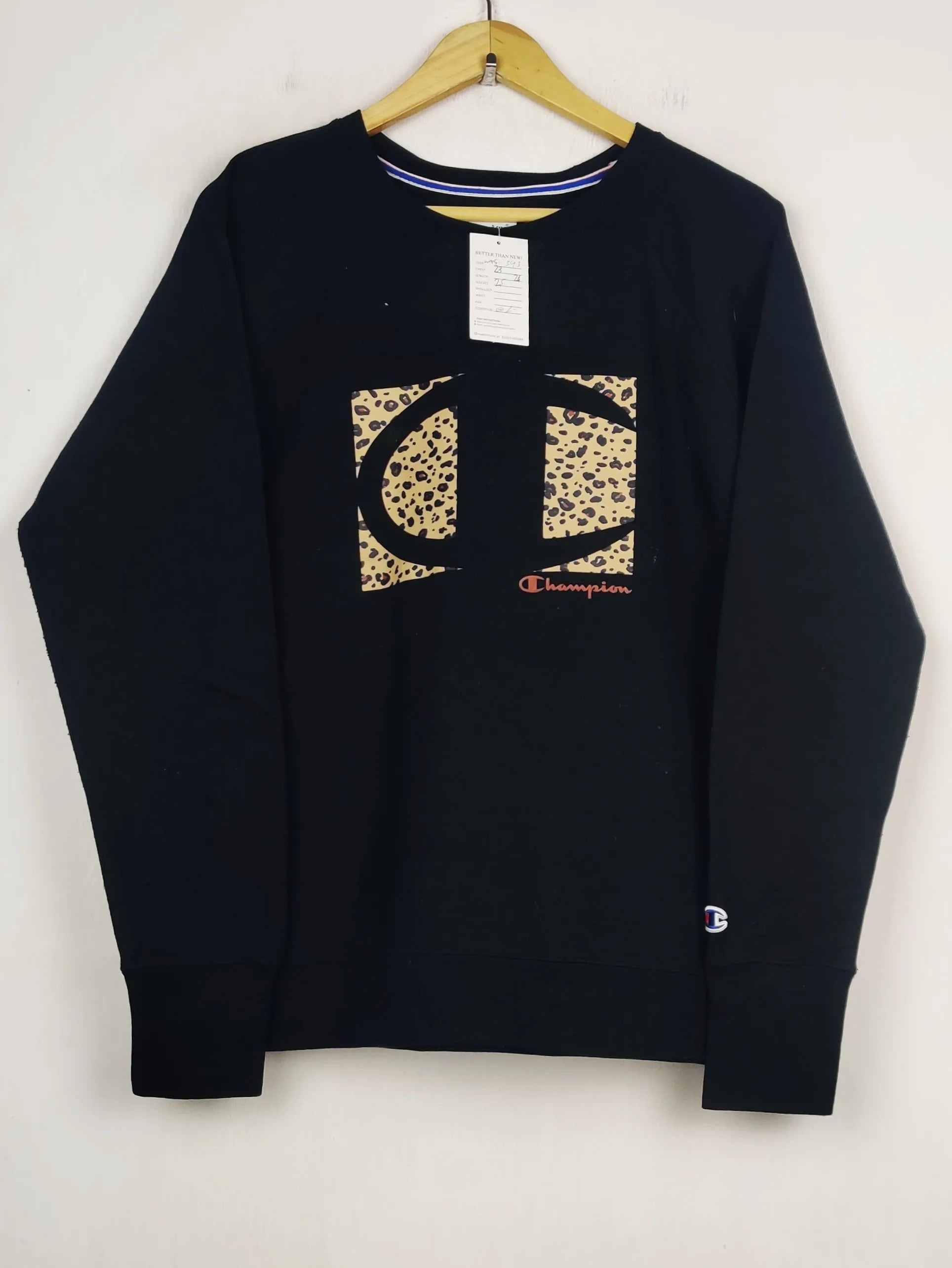 Buy online pre-used pre-loved 100% authentic & Original branded C.H.A.M.P.I.O.N (WMS-343) available in Pakistan. Top international brands avilable.