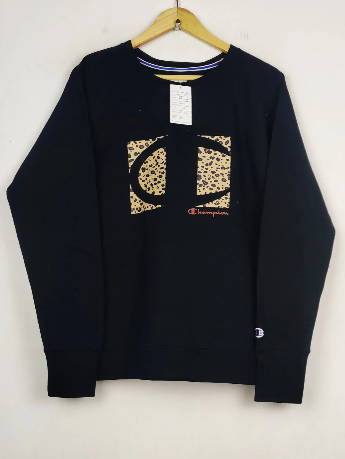 Buy online pre-used pre-loved 100% authentic & Original branded C.H.A.M.P.I.O.N (WMS-343) available in Pakistan. Top international brands avilable.