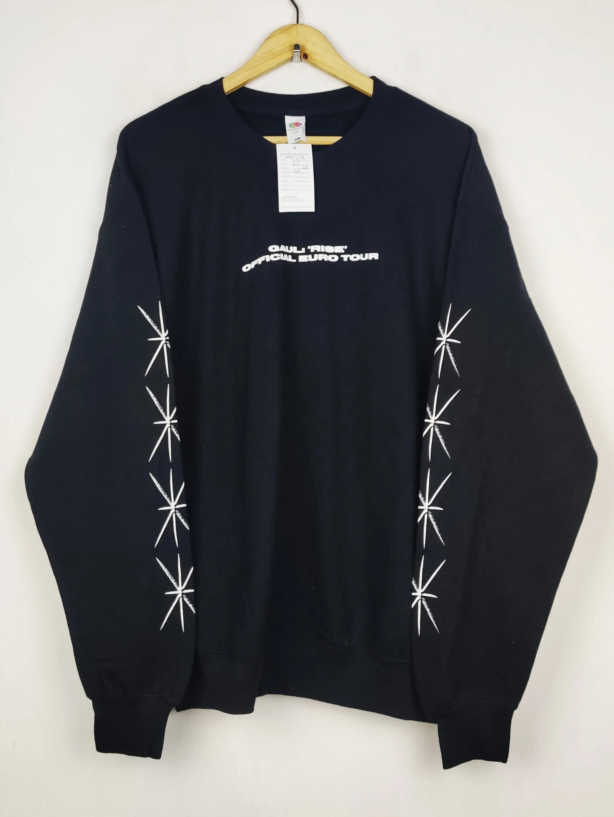 Buy online pre-used pre-loved 100% authentic & Original branded Fruit Of The Loom (WMS-468) available in Pakistan. Top international brands avilable.