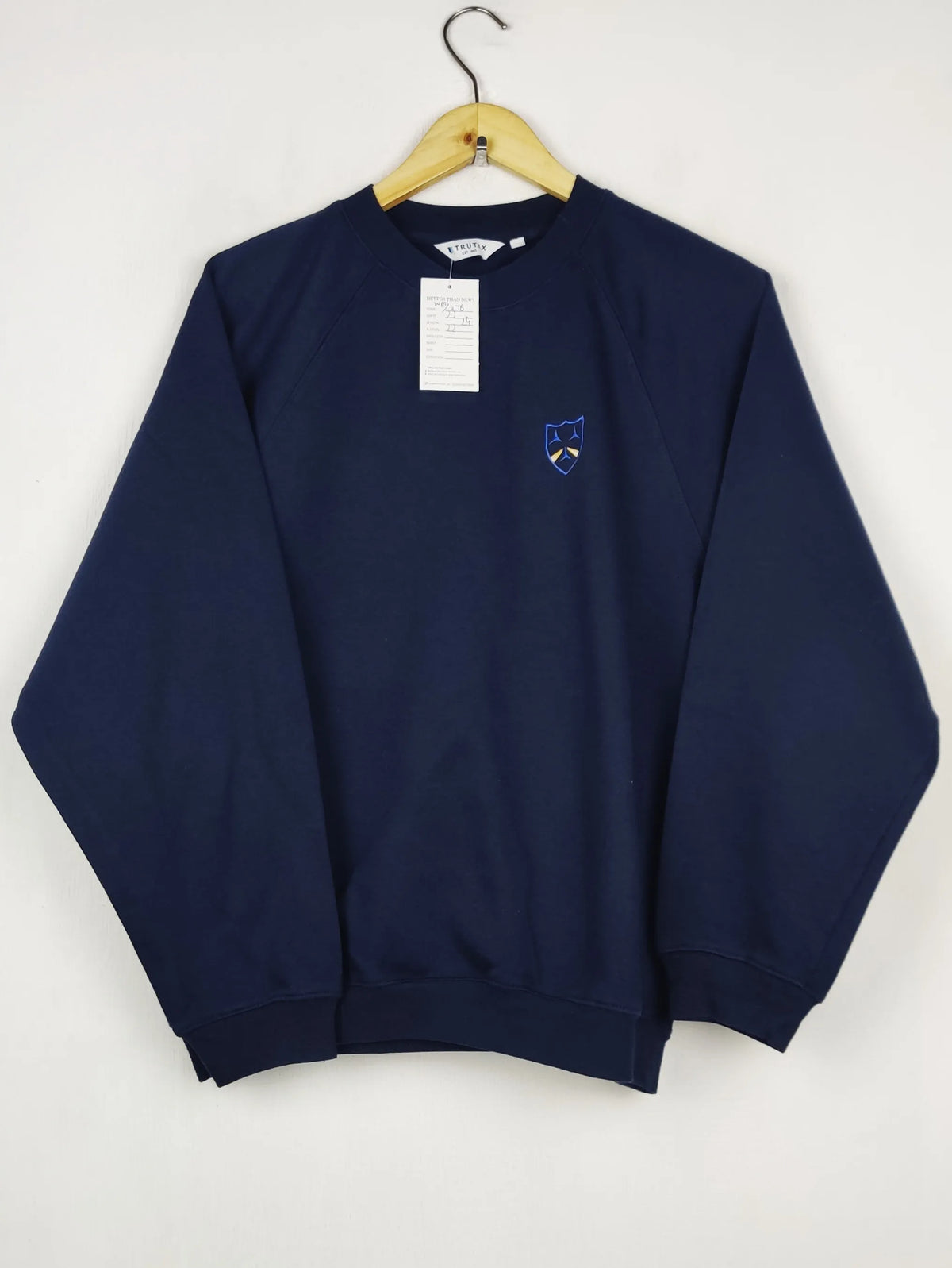 Buy online pre-used pre-loved 100% authentic & Original branded Trutex (WMS-478) available in Pakistan. Top international brands avilable.