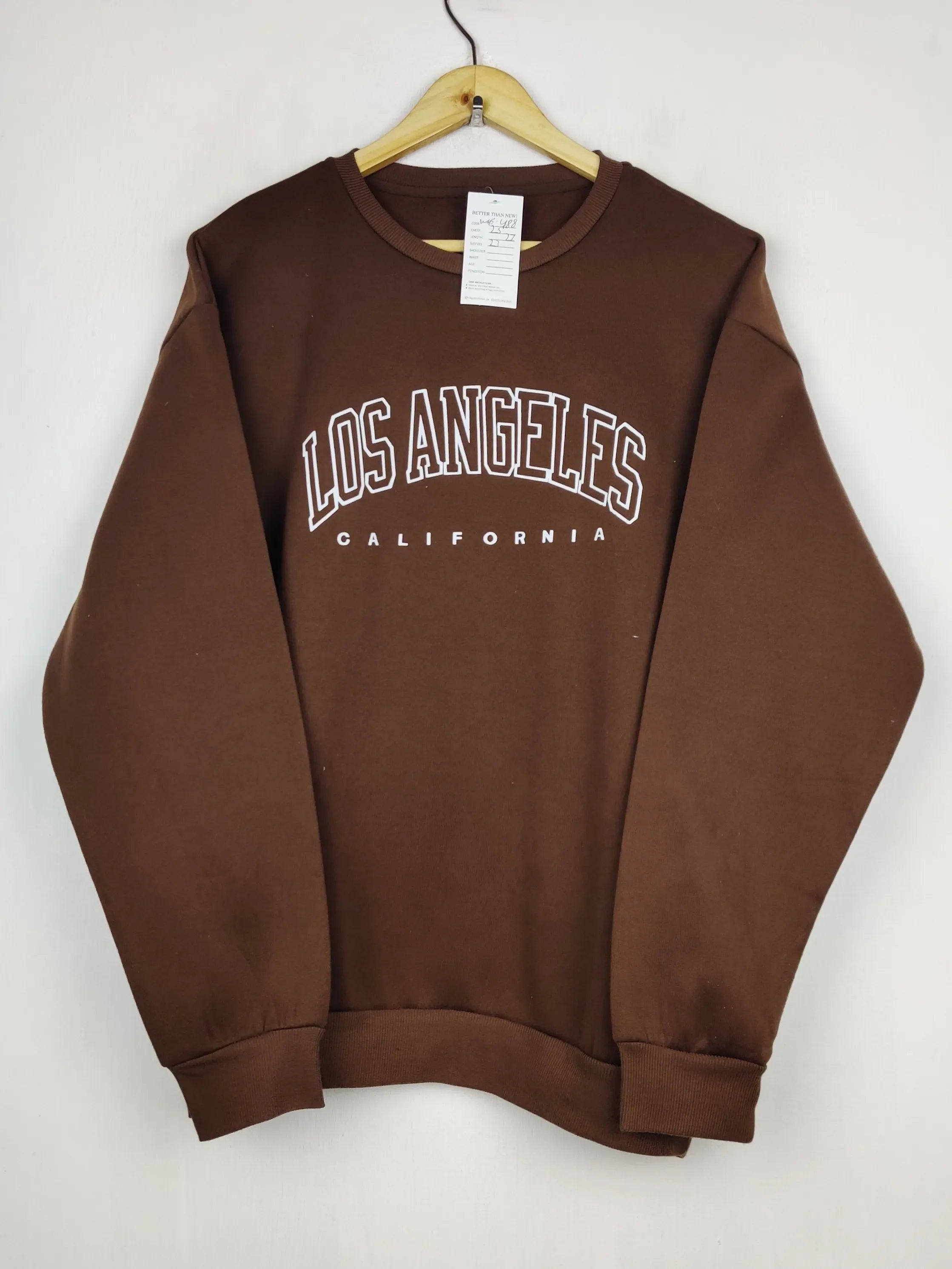 Buy online pre-used pre-loved 100% authentic & Original branded Unknown Brand (WMS-488) available in Pakistan. Top international brands avilable.