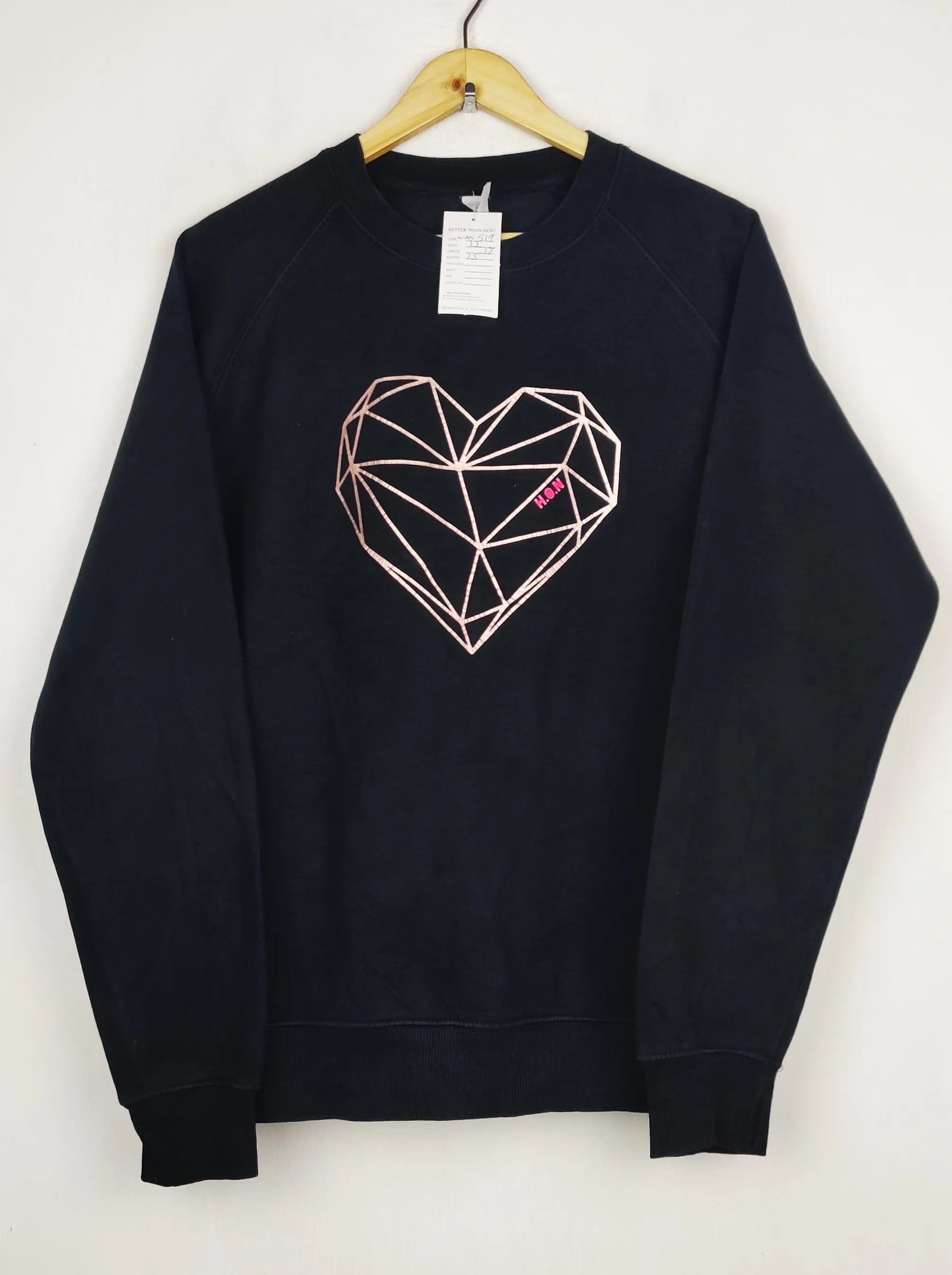 Buy online pre-used pre-loved 100% authentic & Original branded Unknown Brand (WMS-519) available in Pakistan. Top international brands avilable.