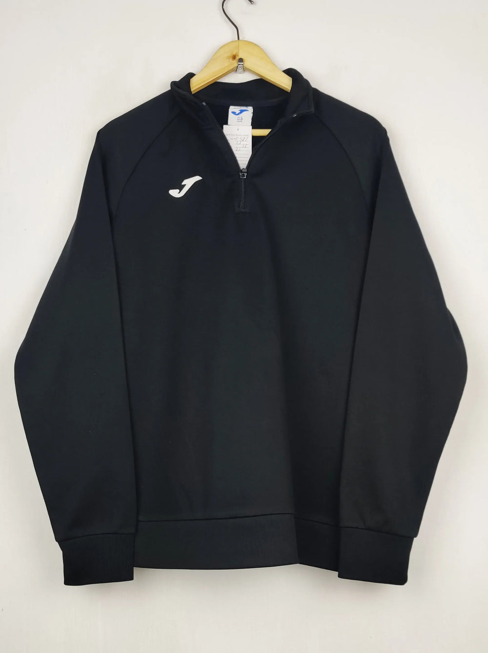 Buy online pre-used pre-loved 100% authentic & Original branded Joma (WMS-527) available in Pakistan. Top international brands avilable.
