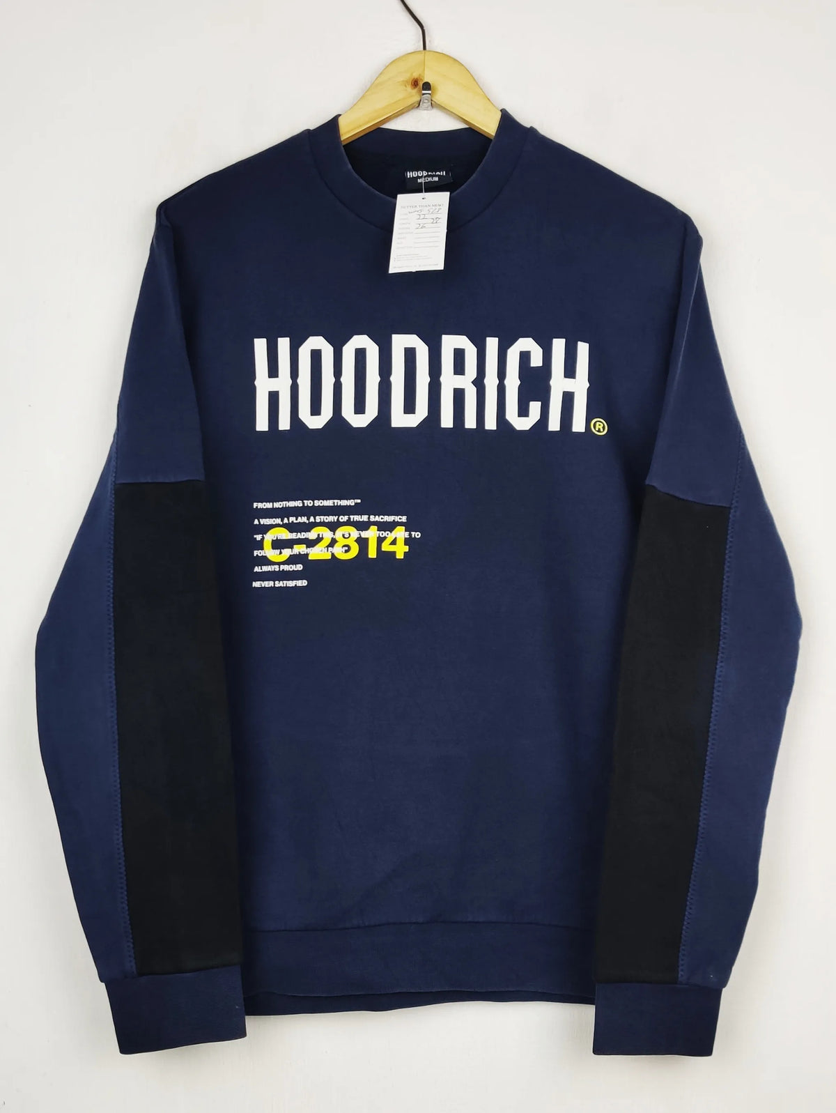 Buy online pre-used pre-loved 100% authentic & Original branded Hoodrich (WMS-528) available in Pakistan. Top international brands avilable.