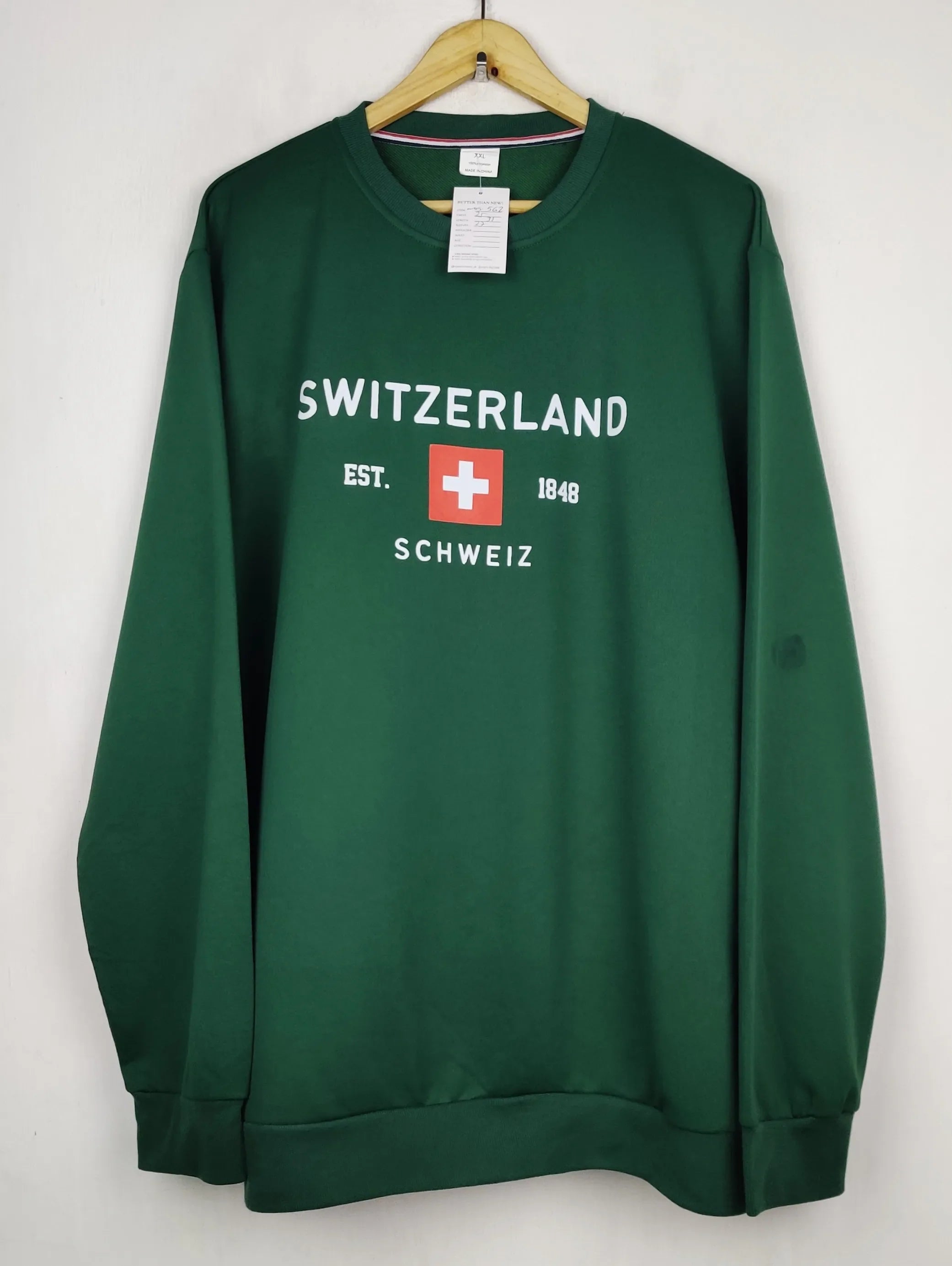 Buy online pre-used pre-loved 100% authentic & Original branded Unknown Brand (WMS-562) available in Pakistan. Top international brands avilable.