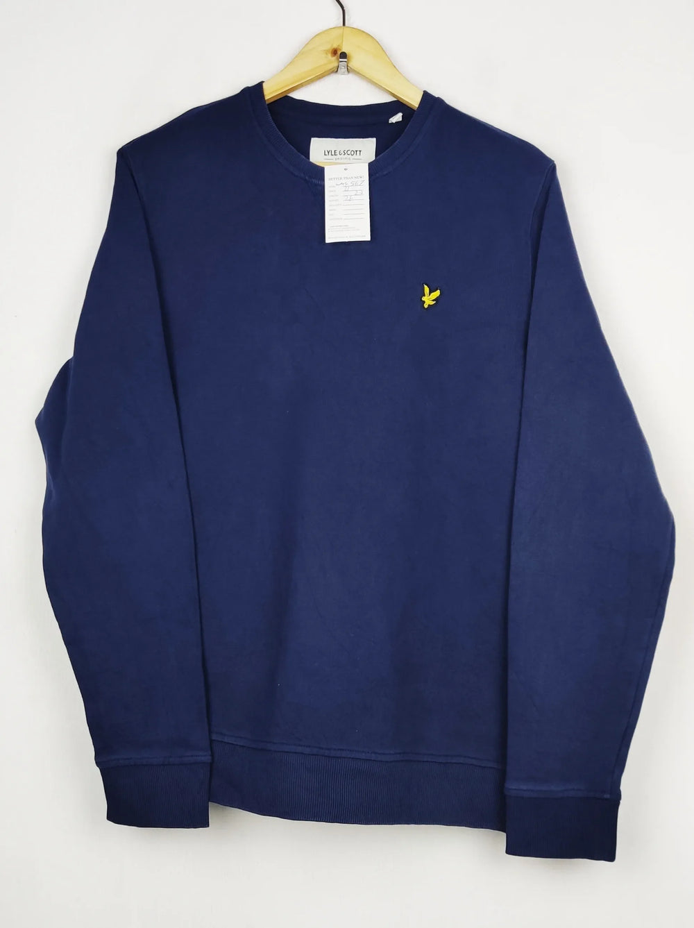 Buy online pre-used pre-loved 100% authentic & Original branded Lyle & Scott (WMS-567) available in Pakistan. Top international brands avilable.