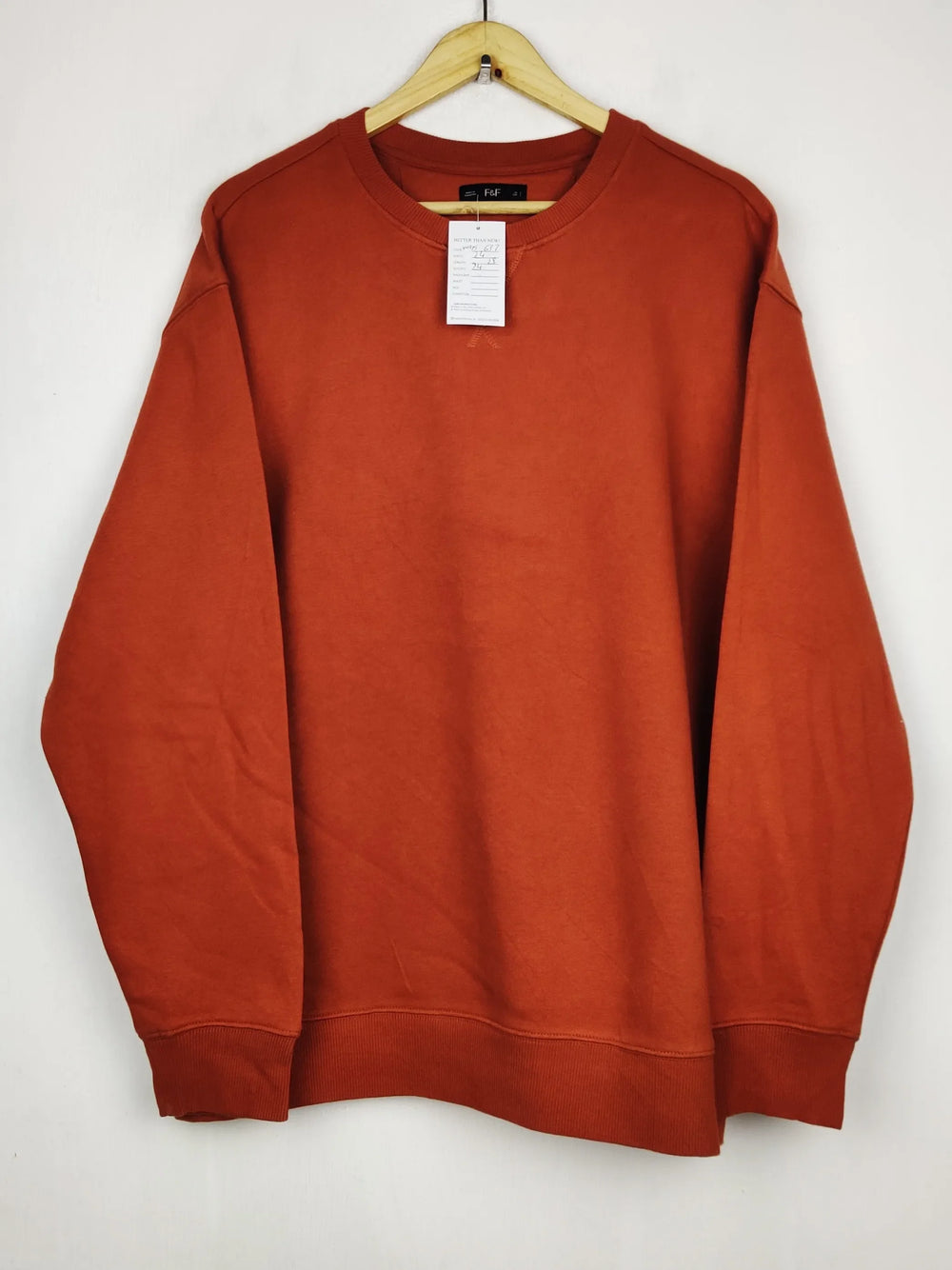 Buy online pre-used pre-loved 100% authentic & Original branded F&F (WMS-637) available in Pakistan. Top international brands avilable.