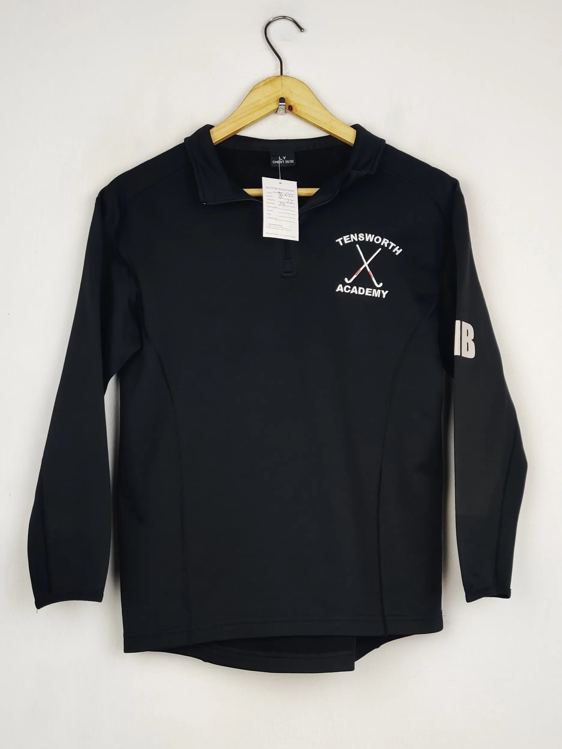 Buy online pre-used pre-loved 100% authentic & Original branded Unknown Brand (WMS-645) available in Pakistan. Top international brands avilable.