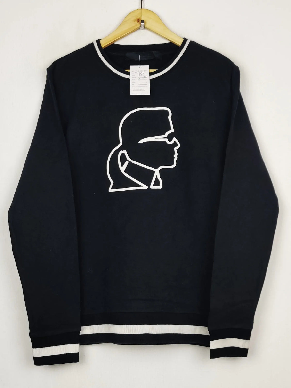 Buy online pre-used pre-loved 100% authentic & Original branded Karl Lagerfeld (WMS-676) available in Pakistan. Top international brands avilable.