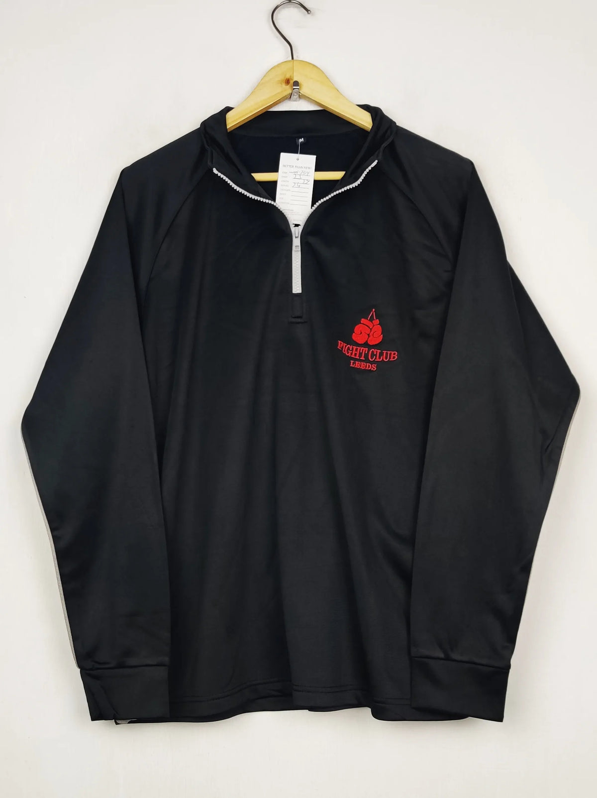 Buy online pre-used pre-loved 100% authentic & Original branded Unknown Brand (WMS-754) available in Pakistan. Top international brands avilable.