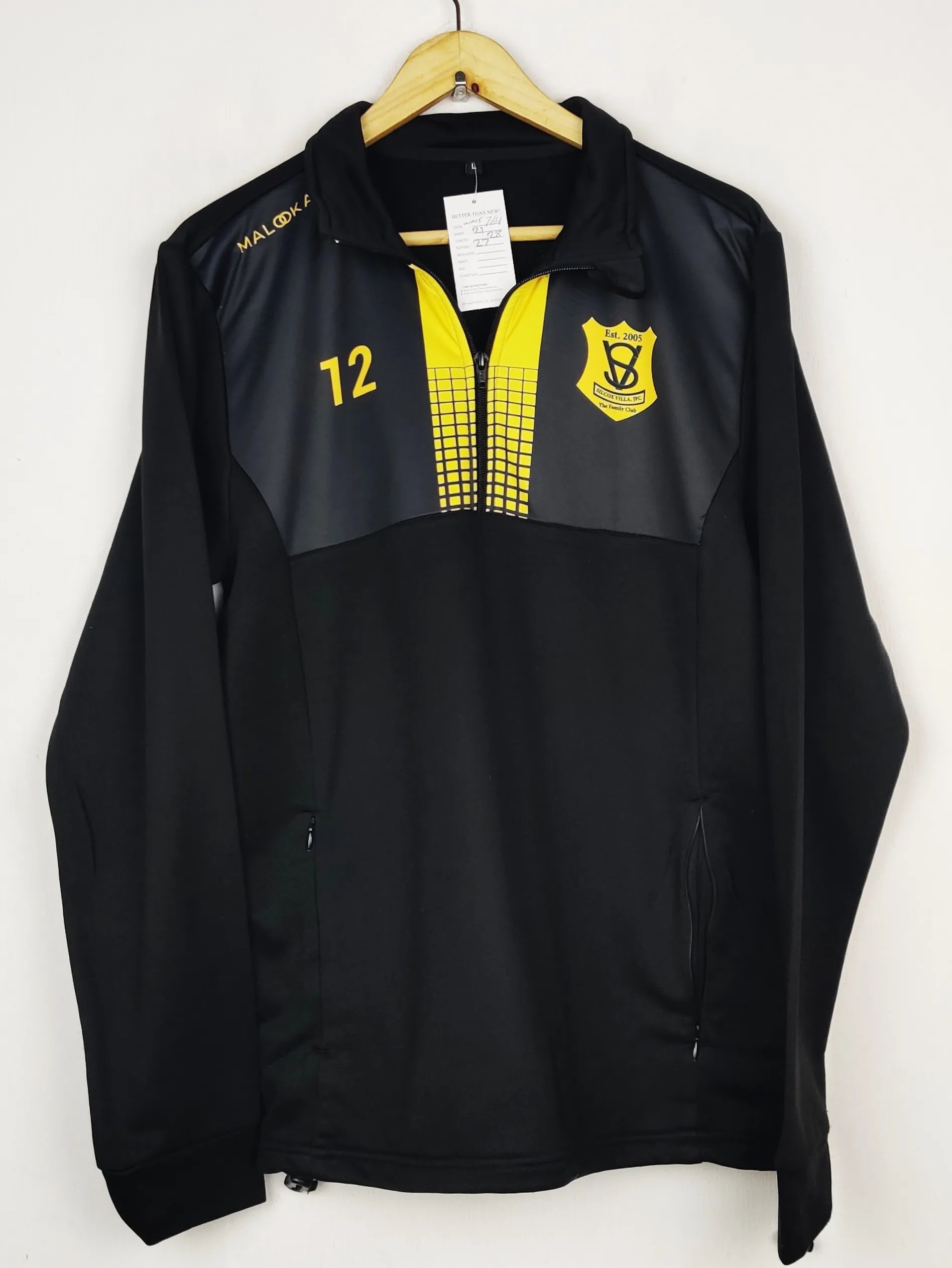 Buy online pre-used pre-loved 100% authentic & Original branded Unknown Brand (WMS-764) available in Pakistan. Top international brands avilable.