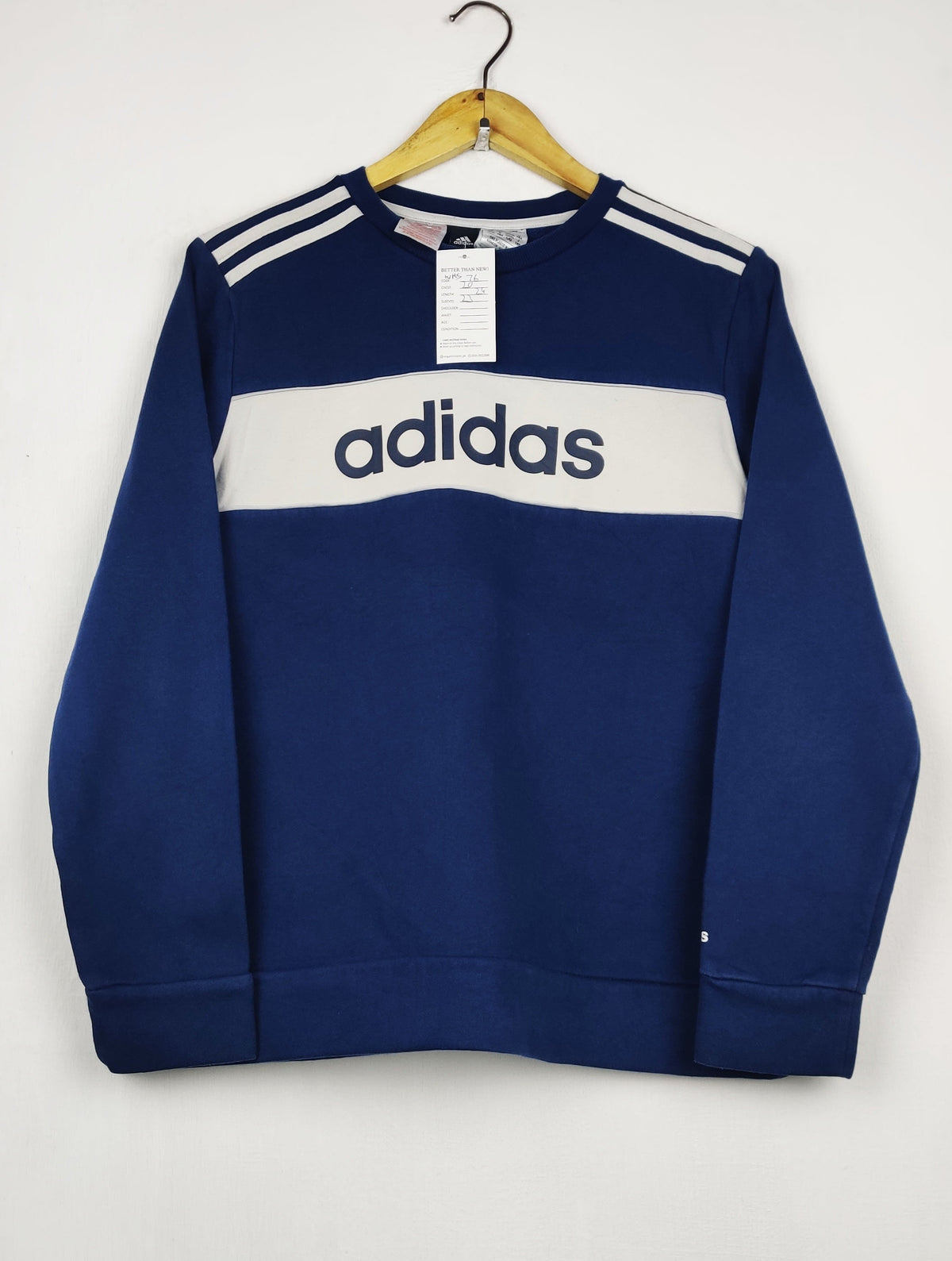 Buy online pre-used pre-loved 100% authentic & Original branded A.D.I.D.A.S (WMS-76) available in Pakistan. Top international brands avilable.