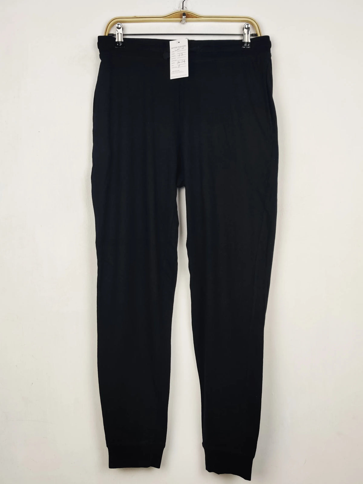Buy online pre-used pre-loved 100% authentic & Original branded Primark (WMT-10) available in Pakistan. Top international brands avilable.