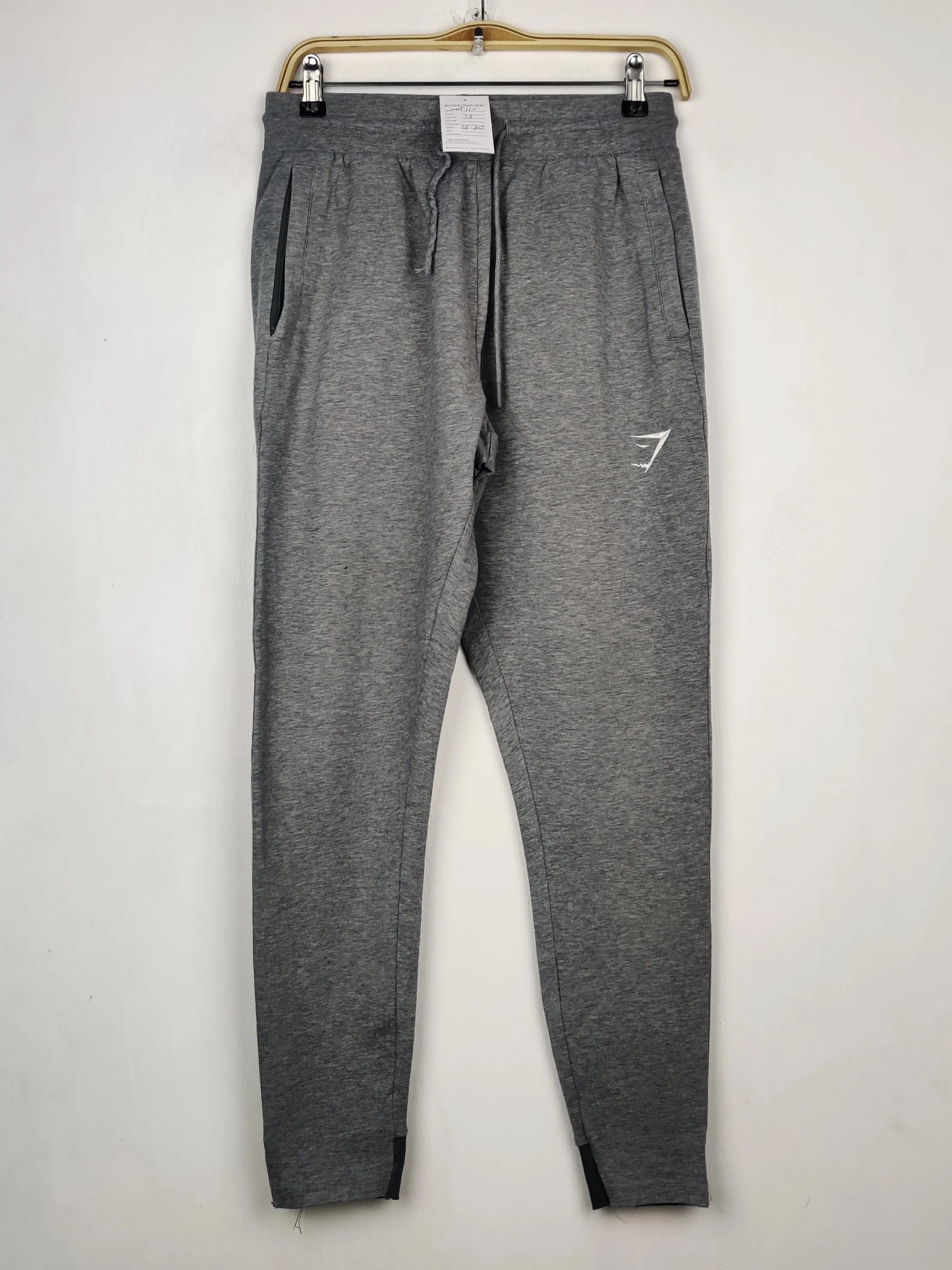 Buy online pre-used pre-loved 100% authentic & Original branded Gymshark (WMT-110) available in Pakistan. Top international brands avilable.