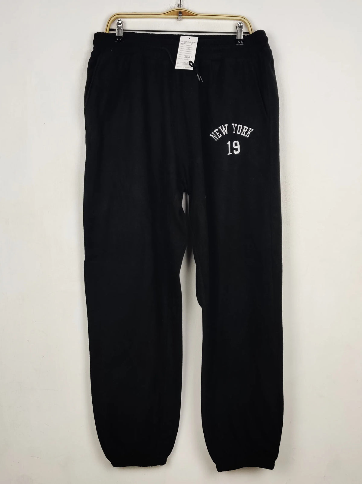 Buy online pre-used pre-loved 100% authentic & Original branded Shein (WMT-215) available in Pakistan. Top international brands avilable.