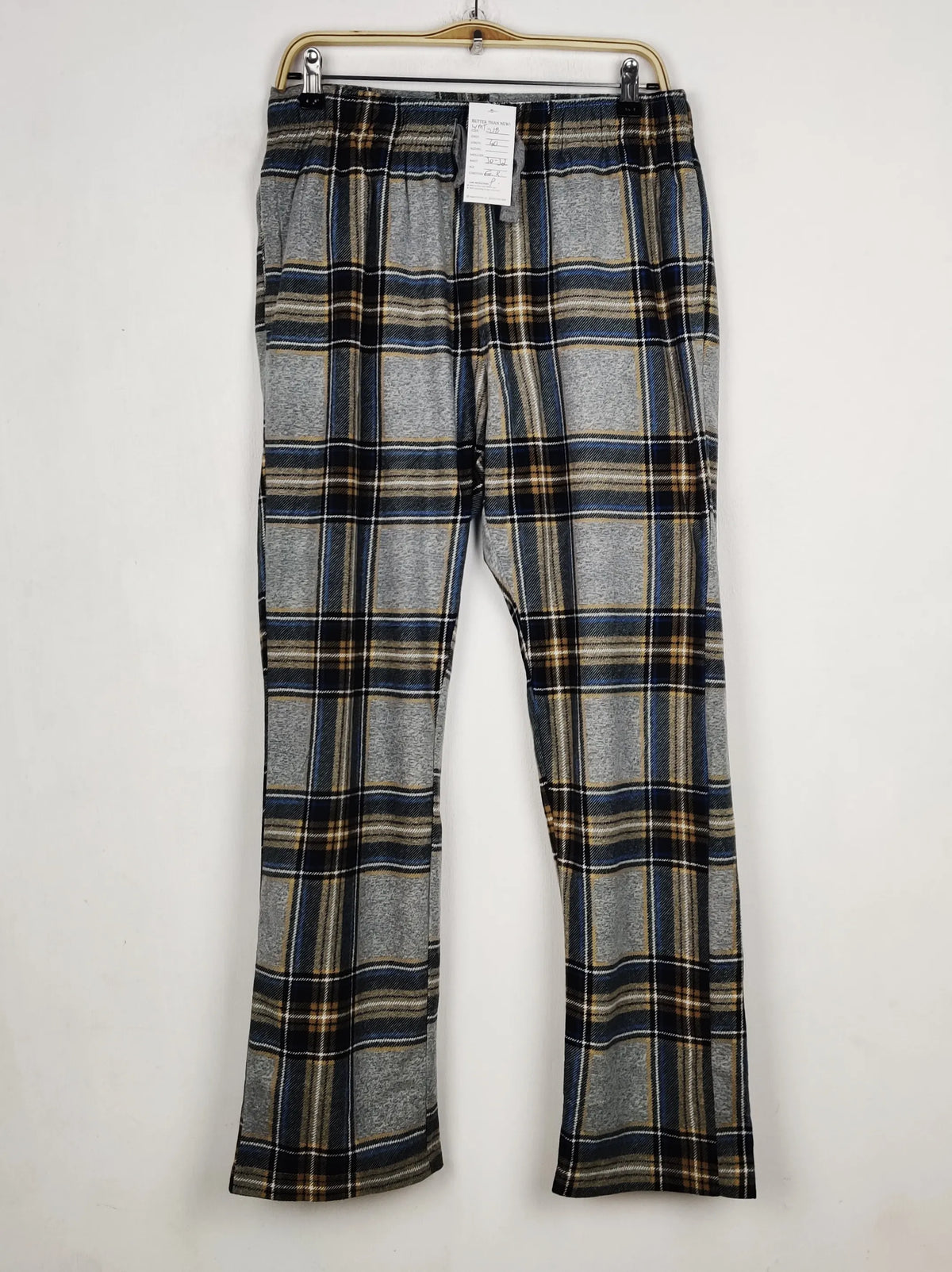 Buy online pre-used pre-loved 100% authentic & Original branded Boohoo (WMT-217) available in Pakistan. Top international brands avilable.