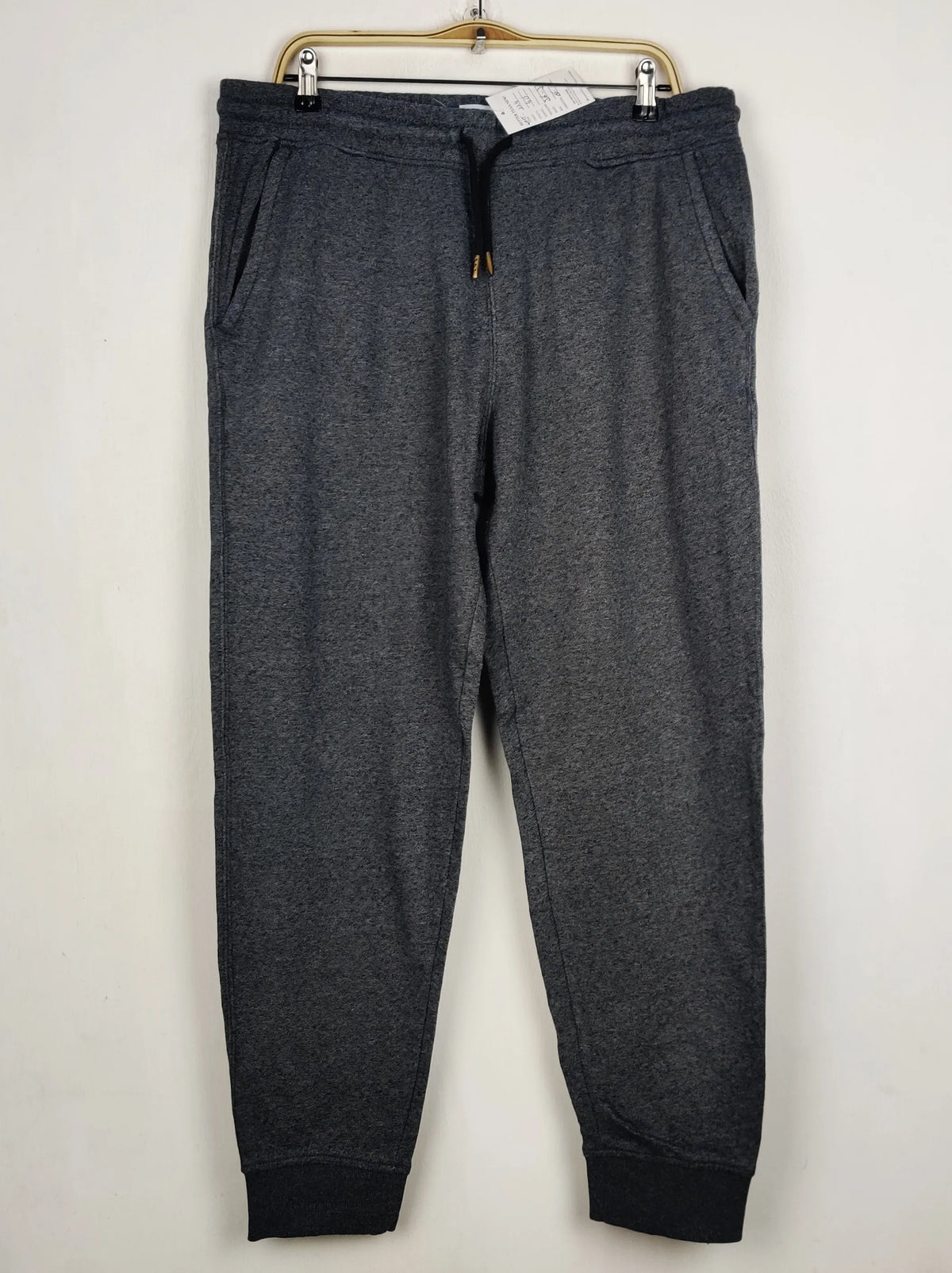 Buy online pre-used pre-loved 100% authentic & Original branded Oldnavy (WMT-224) available in Pakistan. Top international brands avilable.