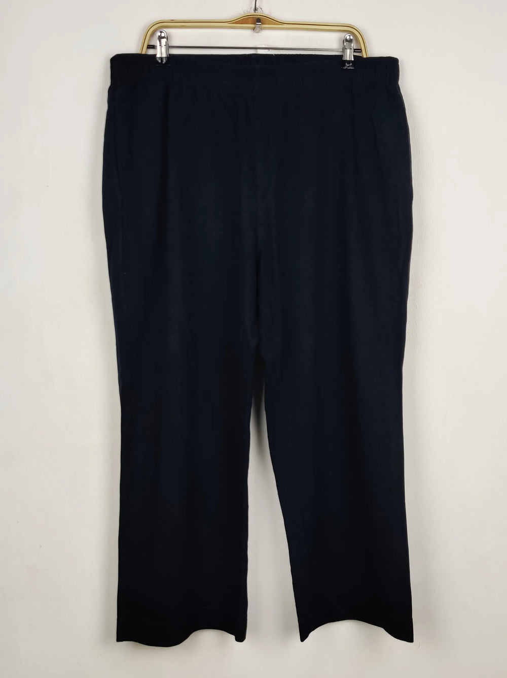 Buy online pre-used pre-loved 100% authentic & Original branded Marks & Spencer (WMT-228) available in Pakistan. Top international brands avilable.