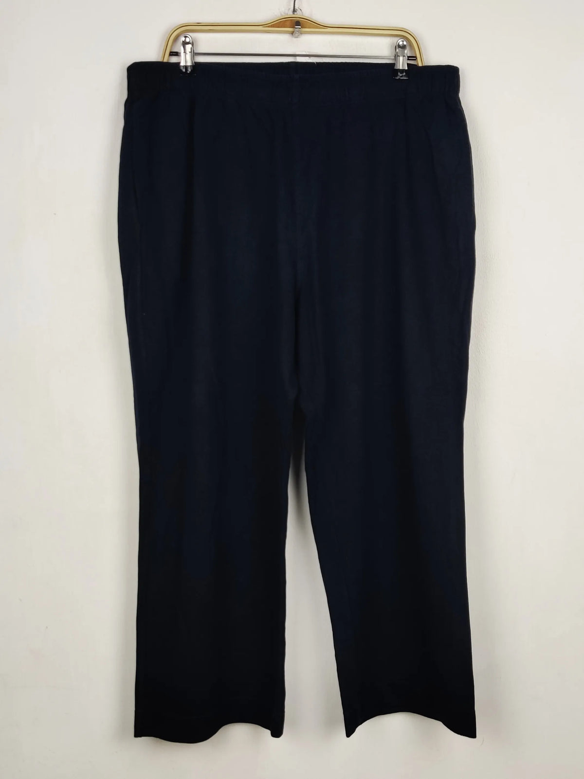 Buy online pre-used pre-loved 100% authentic & Original branded Marks & Spencer (WMT-228) available in Pakistan. Top international brands avilable.