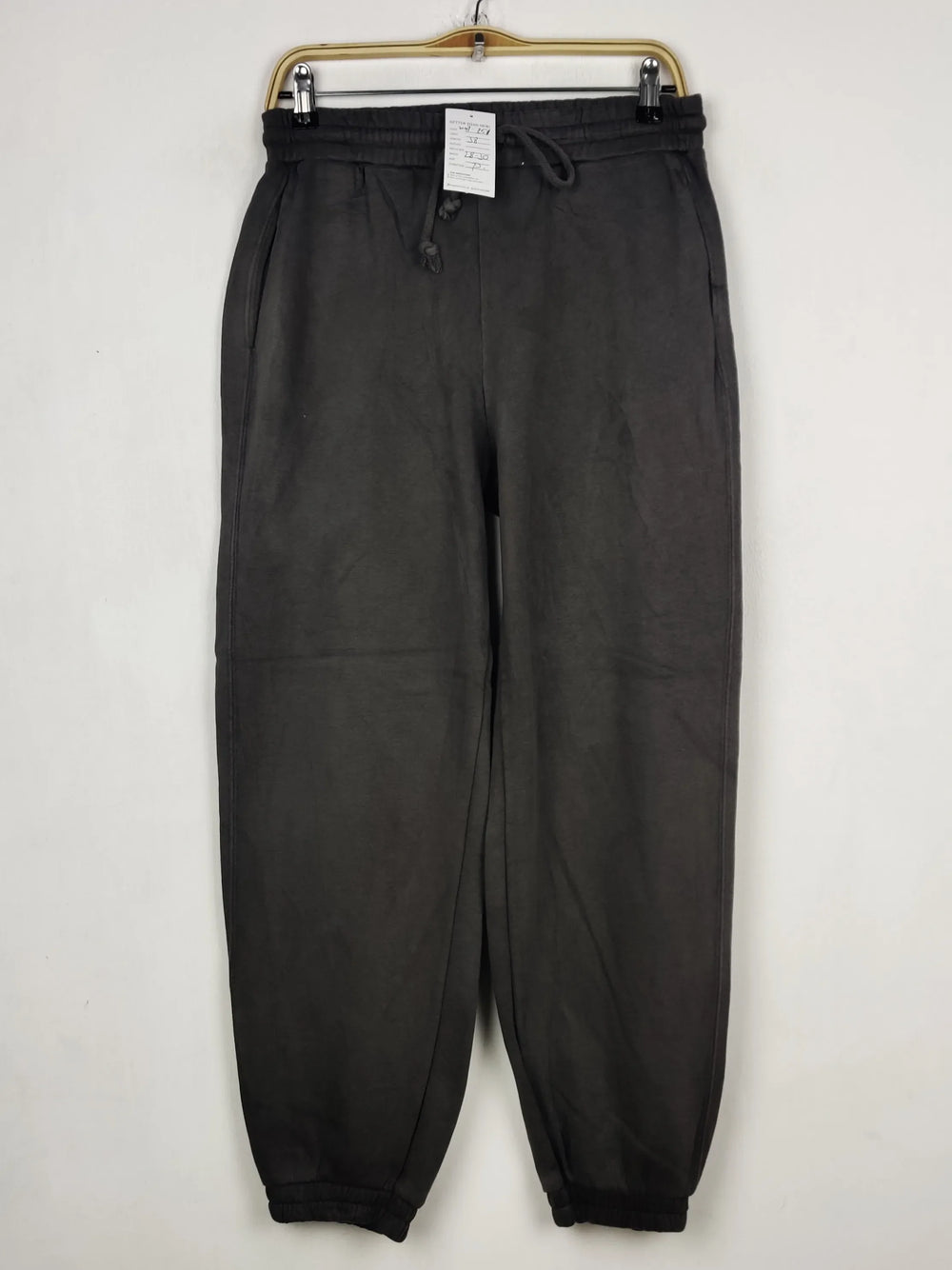 Buy online pre-used pre-loved 100% authentic & Original branded Zara (WMT-251) available in Pakistan. Top international brands avilable.