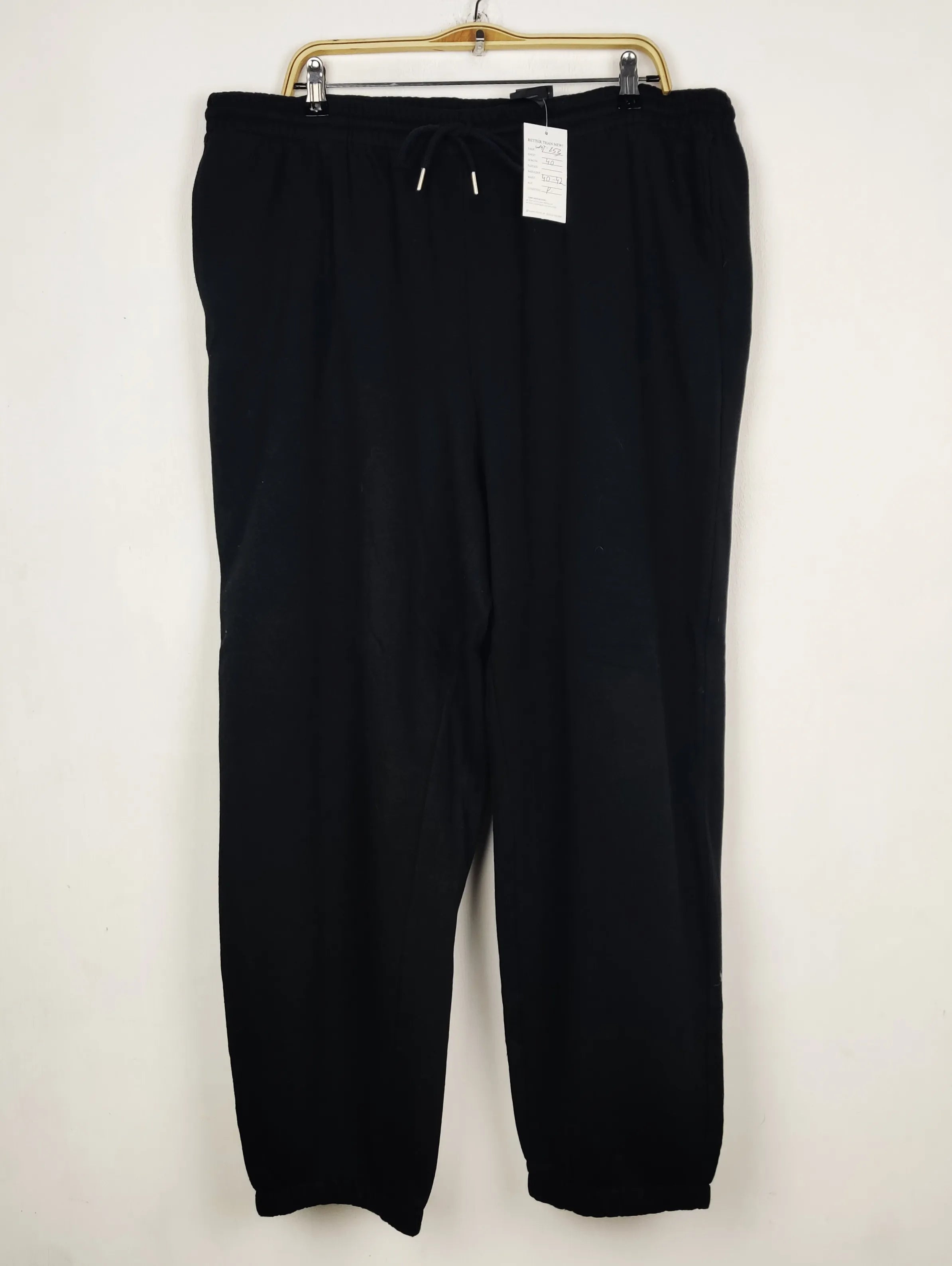 Buy online pre-used pre-loved 100% authentic & Original branded H&M (WMT-253) available in Pakistan. Top international brands avilable.