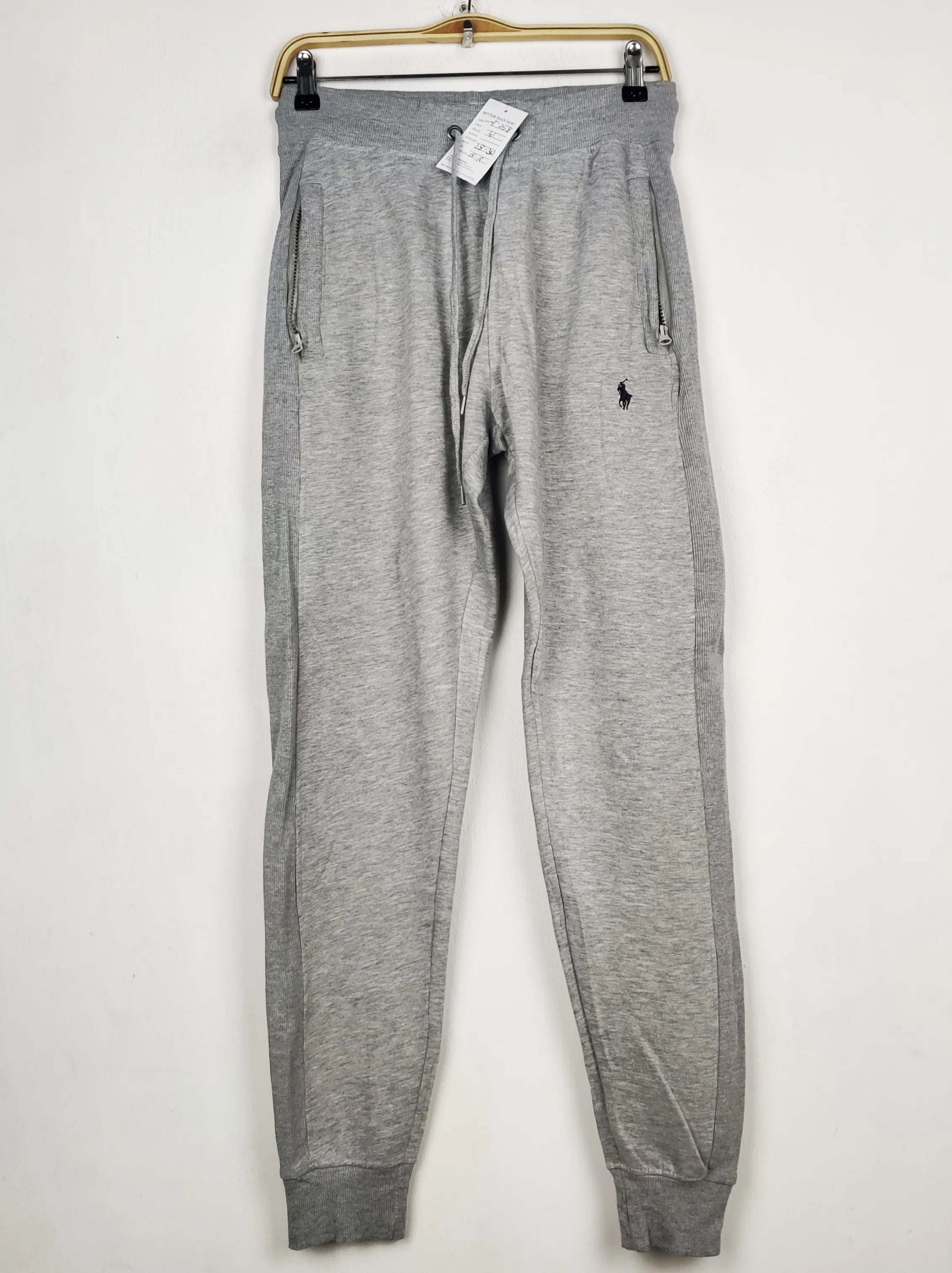 Buy online pre-used pre-loved 100% authentic & Original branded Unknown Brand (WMT-258) available in Pakistan. Top international brands avilable.