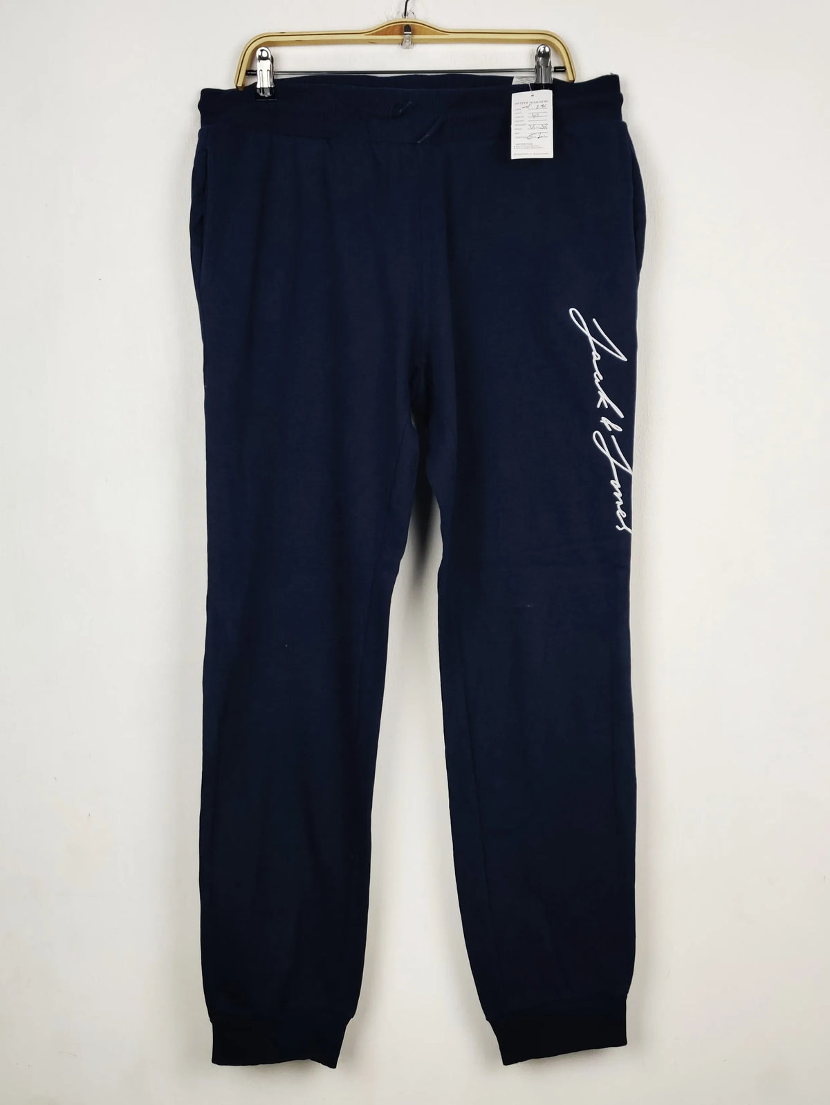 Buy online pre-used pre-loved 100% authentic & Original branded Jack & Jones (WMT-296) available in Pakistan. Top international brands avilable.