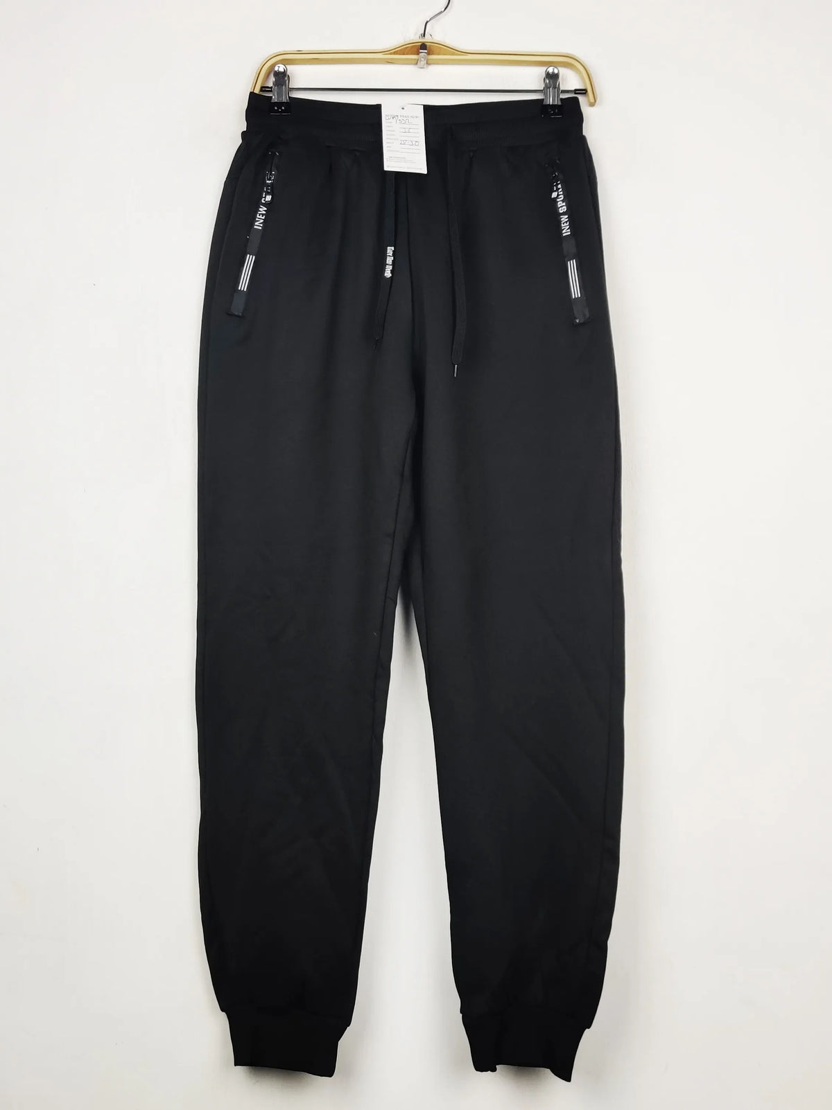 Buy online pre-used pre-loved 100% authentic & Original branded Unknown Brand (WMT-332) available in Pakistan. Top international brands avilable.