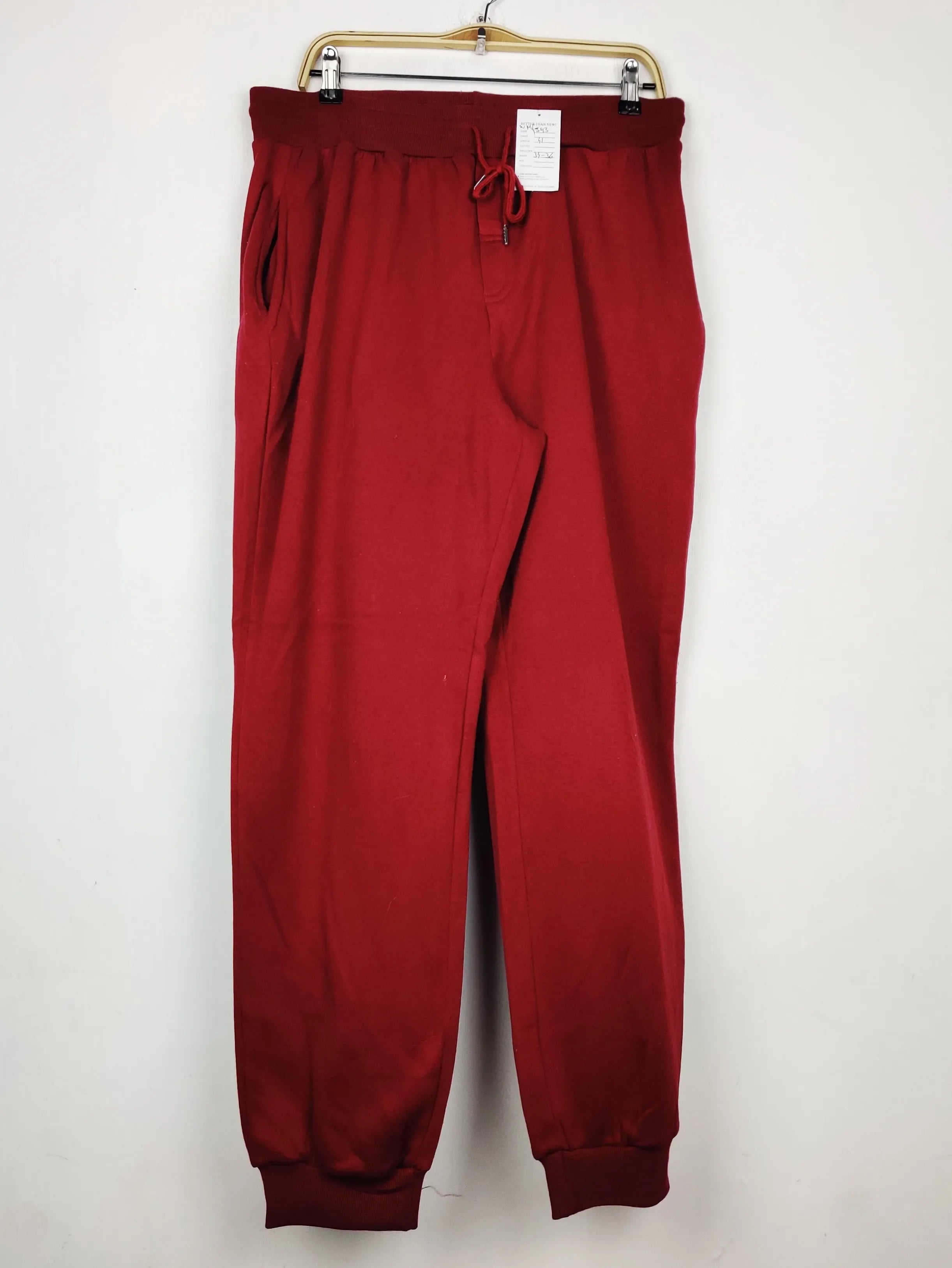 Buy online pre-used pre-loved 100% authentic & Original branded Unknown Brand (WMT-343) available in Pakistan. Top international brands avilable.