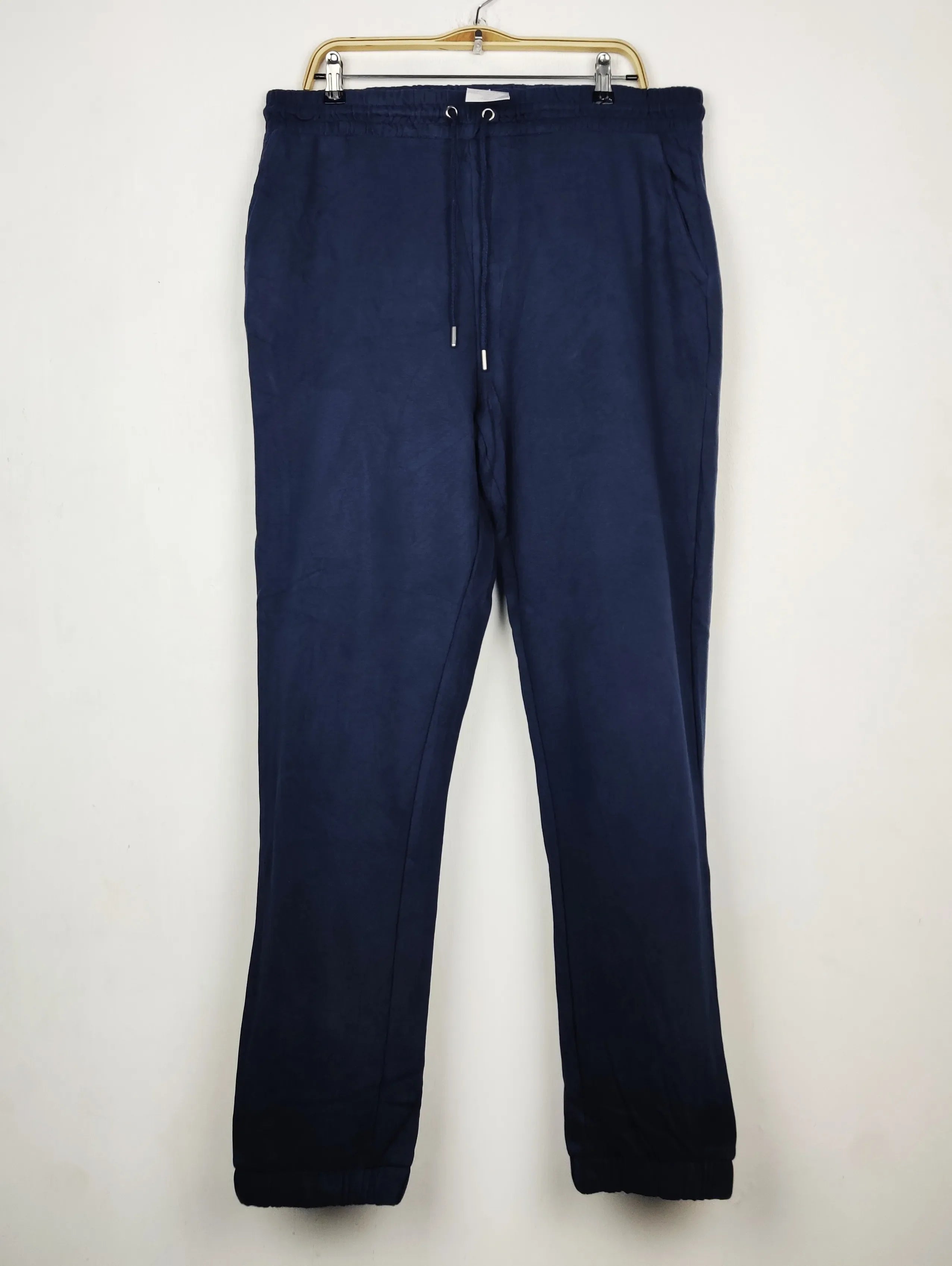Buy online pre-used pre-loved 100% authentic & Original branded Tu (WMT-347) available in Pakistan. Top international brands avilable.