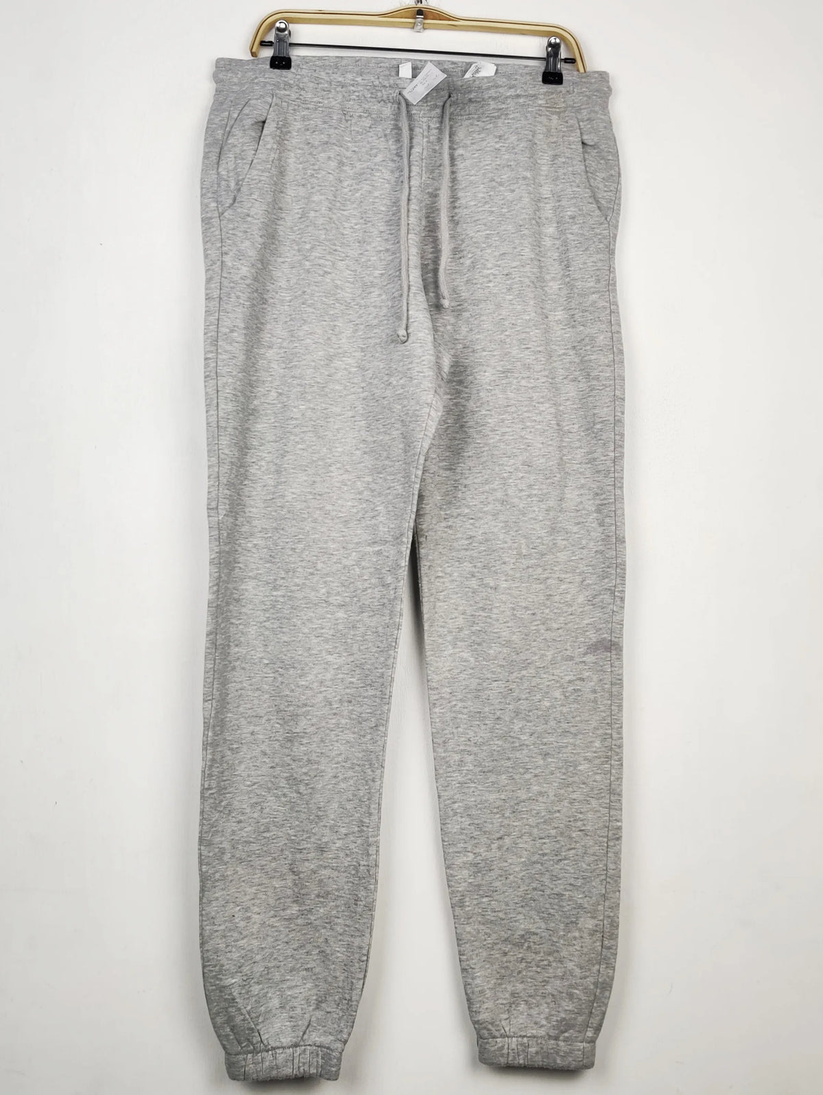 Buy online pre-used pre-loved 100% authentic & Original branded H&M (WMT-355) available in Pakistan. Top international brands avilable.