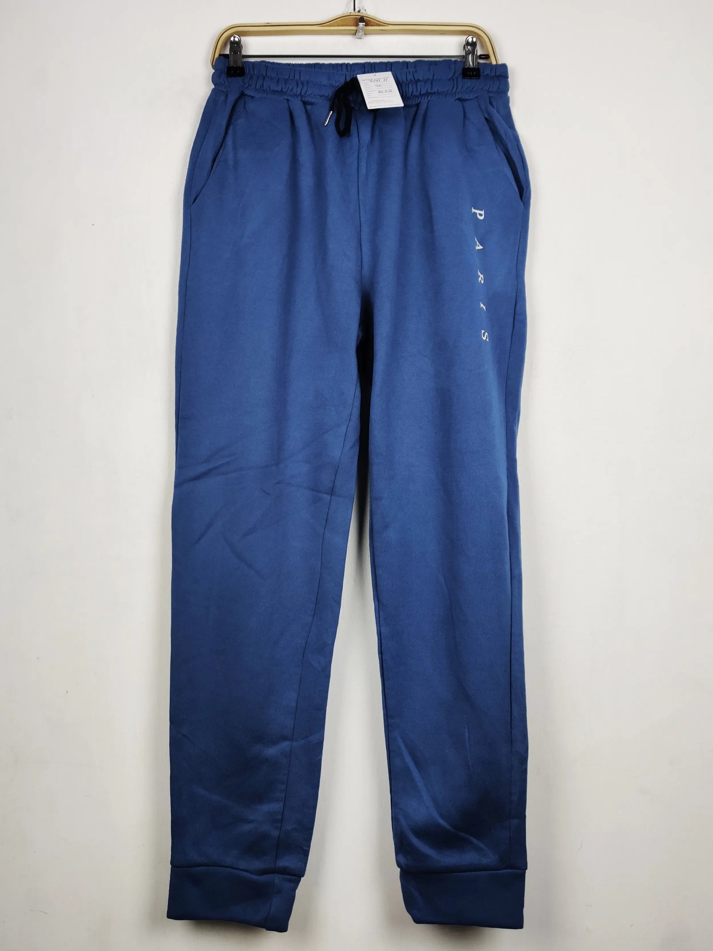 Buy online pre-used pre-loved 100% authentic & Original branded Unknown Brand (WMT-37) available in Pakistan. Top international brands avilable.