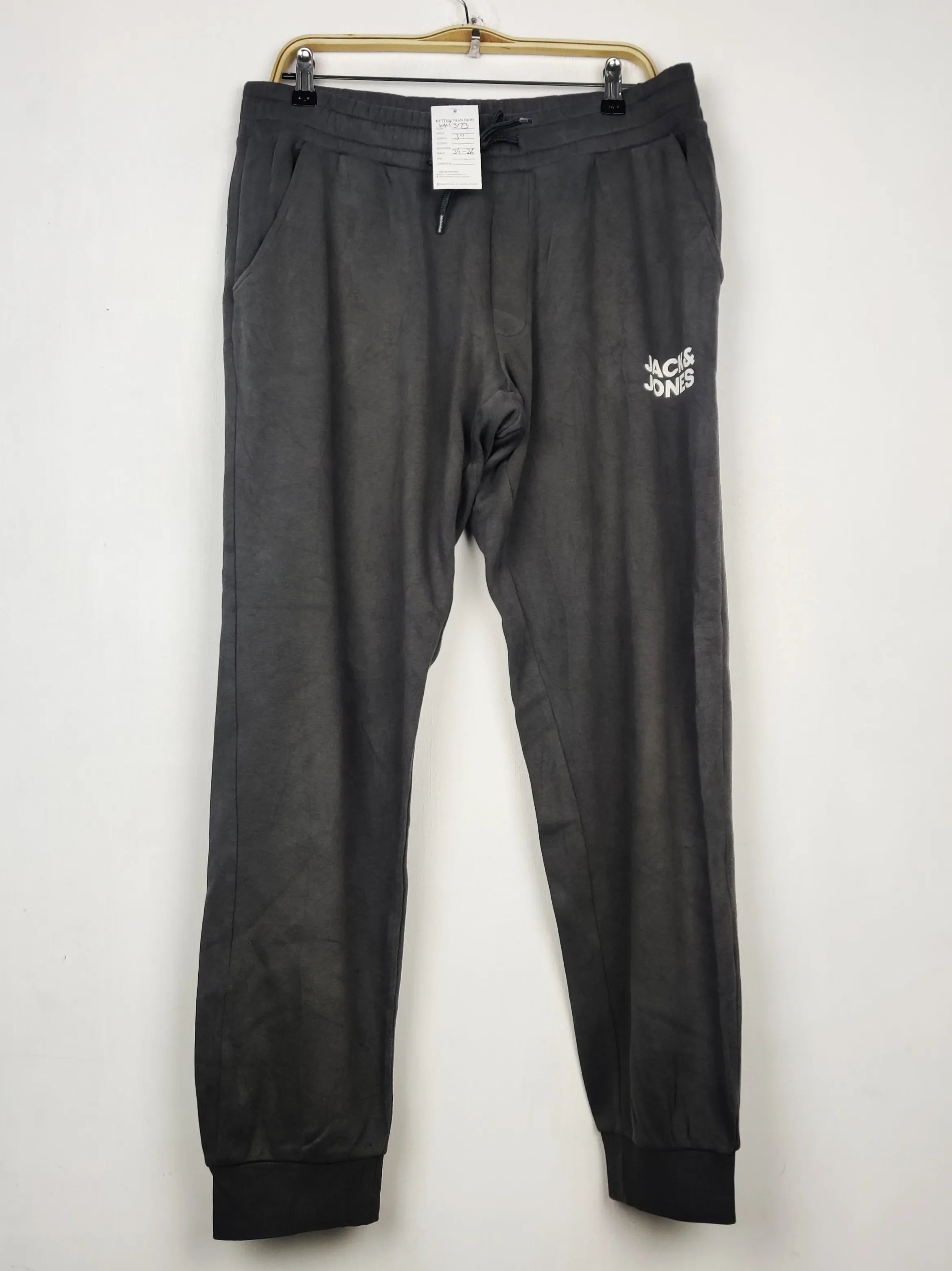 Buy online pre-used pre-loved 100% authentic & Original branded Jack & Jones (WMT-373) available in Pakistan. Top international brands avilable.