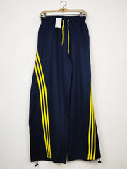 Buy online pre-used pre-loved 100% authentic & Original branded Unknown Brand (WMT-377) available in Pakistan. Top international brands avilable.
