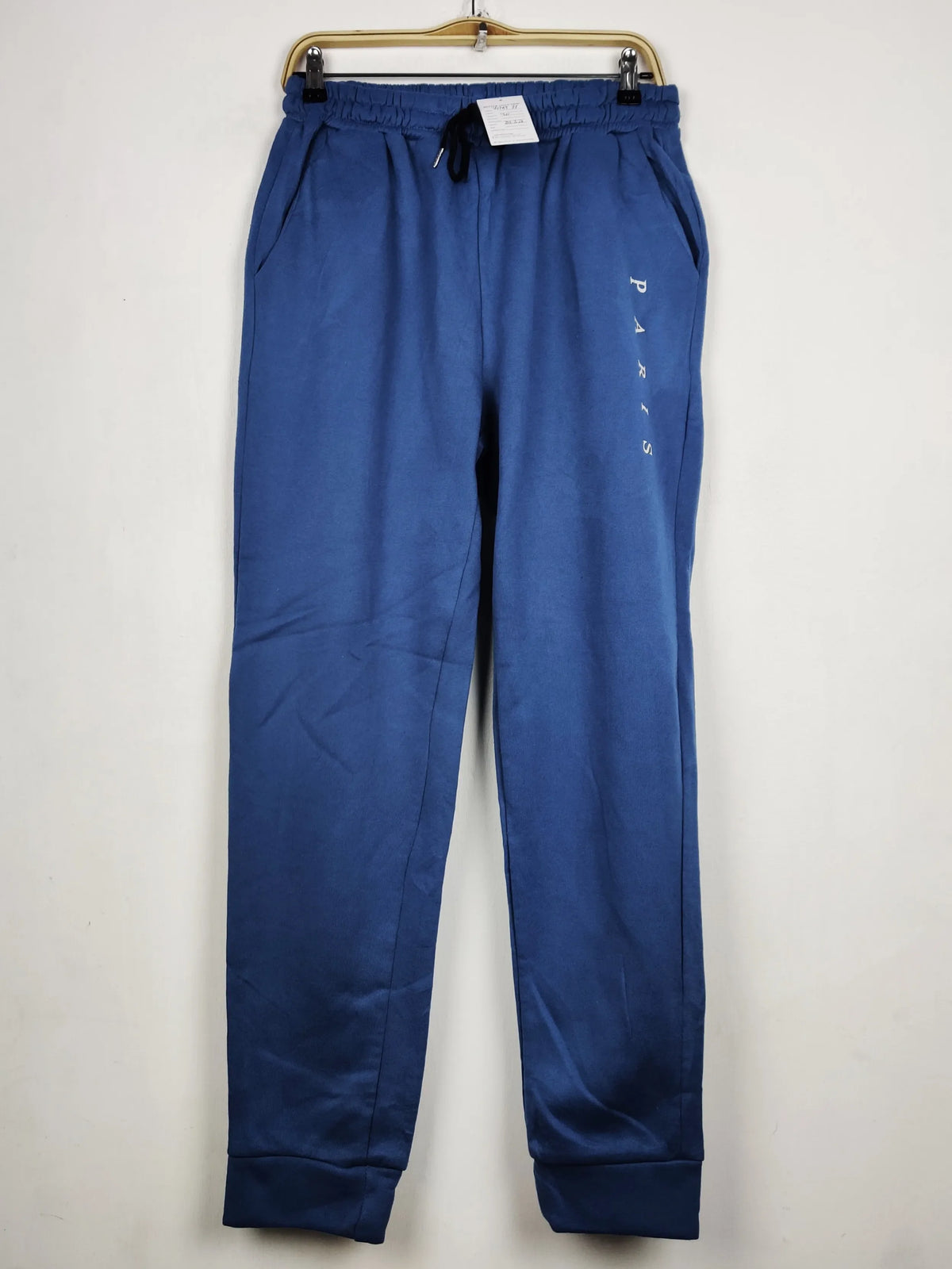 Buy online pre-used pre-loved 100% authentic & Original branded Unknown Brand (WMT-37) available in Pakistan. Top international brands avilable.