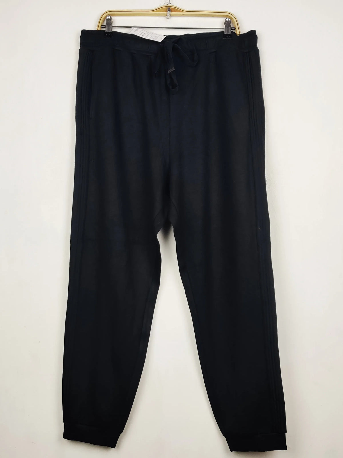 Buy online pre-used pre-loved 100% authentic & Original branded Marks & Spencer (WMT-38) available in Pakistan. Top international brands avilable.