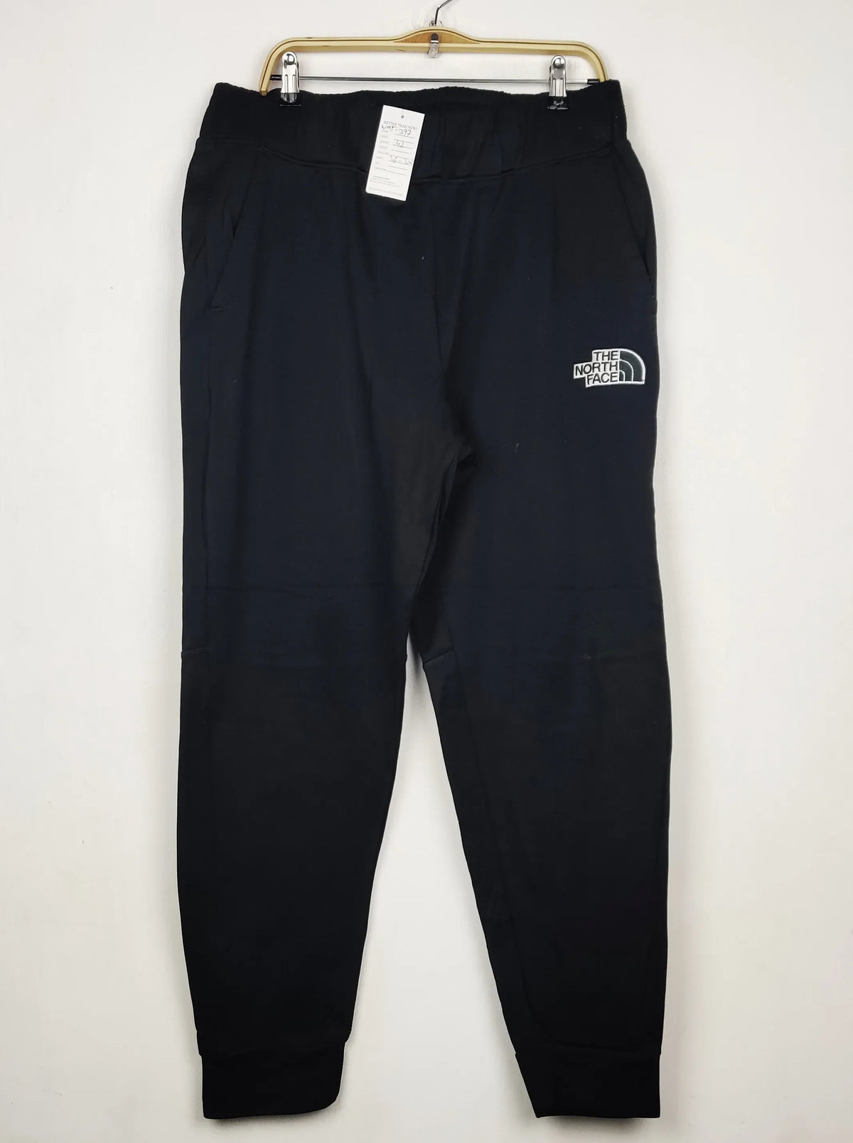 Buy online pre-used pre-loved 100% authentic & Original branded T.H.E N.O.R.T.H F.A.C.E (WMT-397) available in Pakistan. Top international brands avilable.