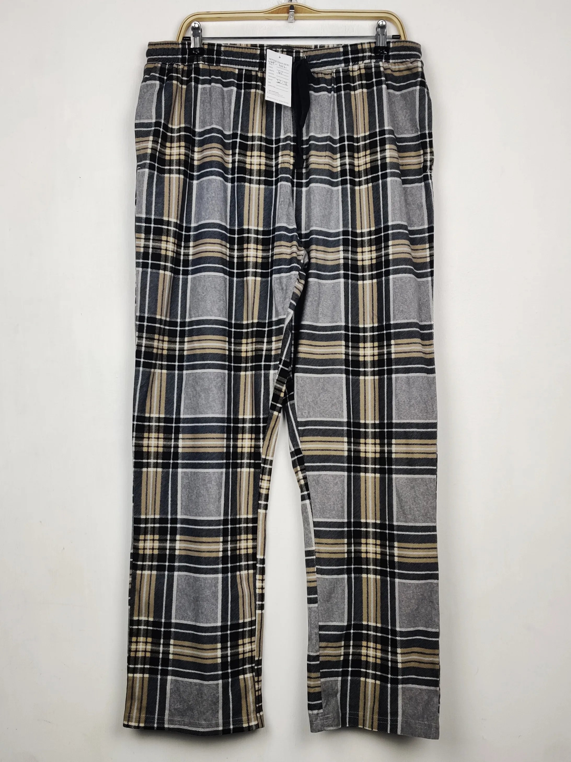Buy online pre-used pre-loved 100% authentic & Original branded Primark (WMT-402) available in Pakistan. Top international brands avilable.
