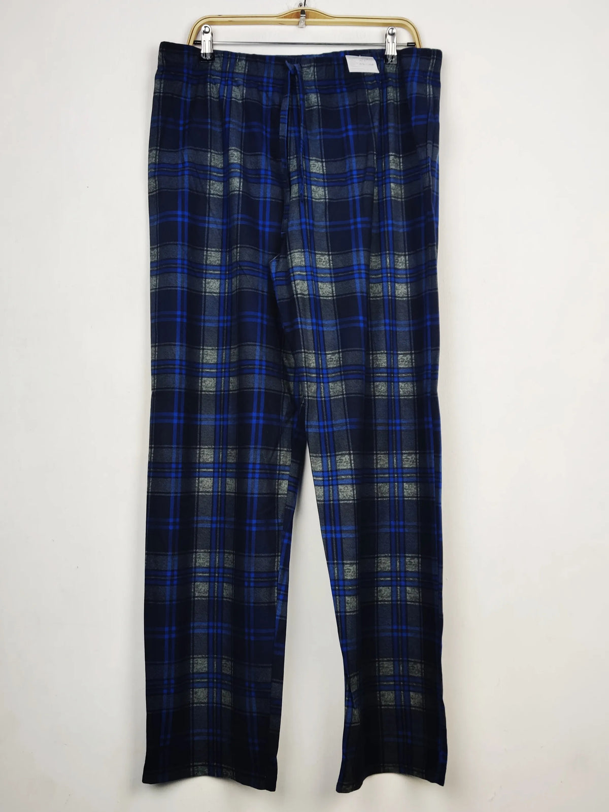 Buy online pre-used pre-loved 100% authentic & Original branded Unknown Brand (WMT-409) available in Pakistan. Top international brands avilable.