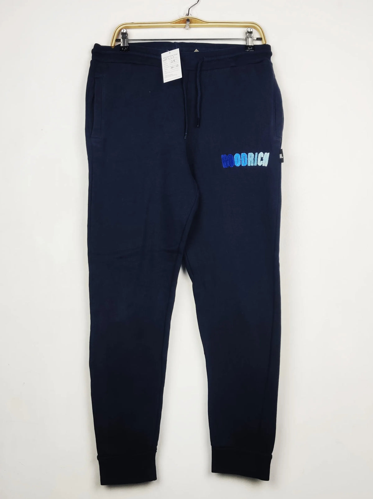 Buy online pre-used pre-loved 100% authentic & Original branded Hoodrich (WMT-420) available in Pakistan. Top international brands avilable.