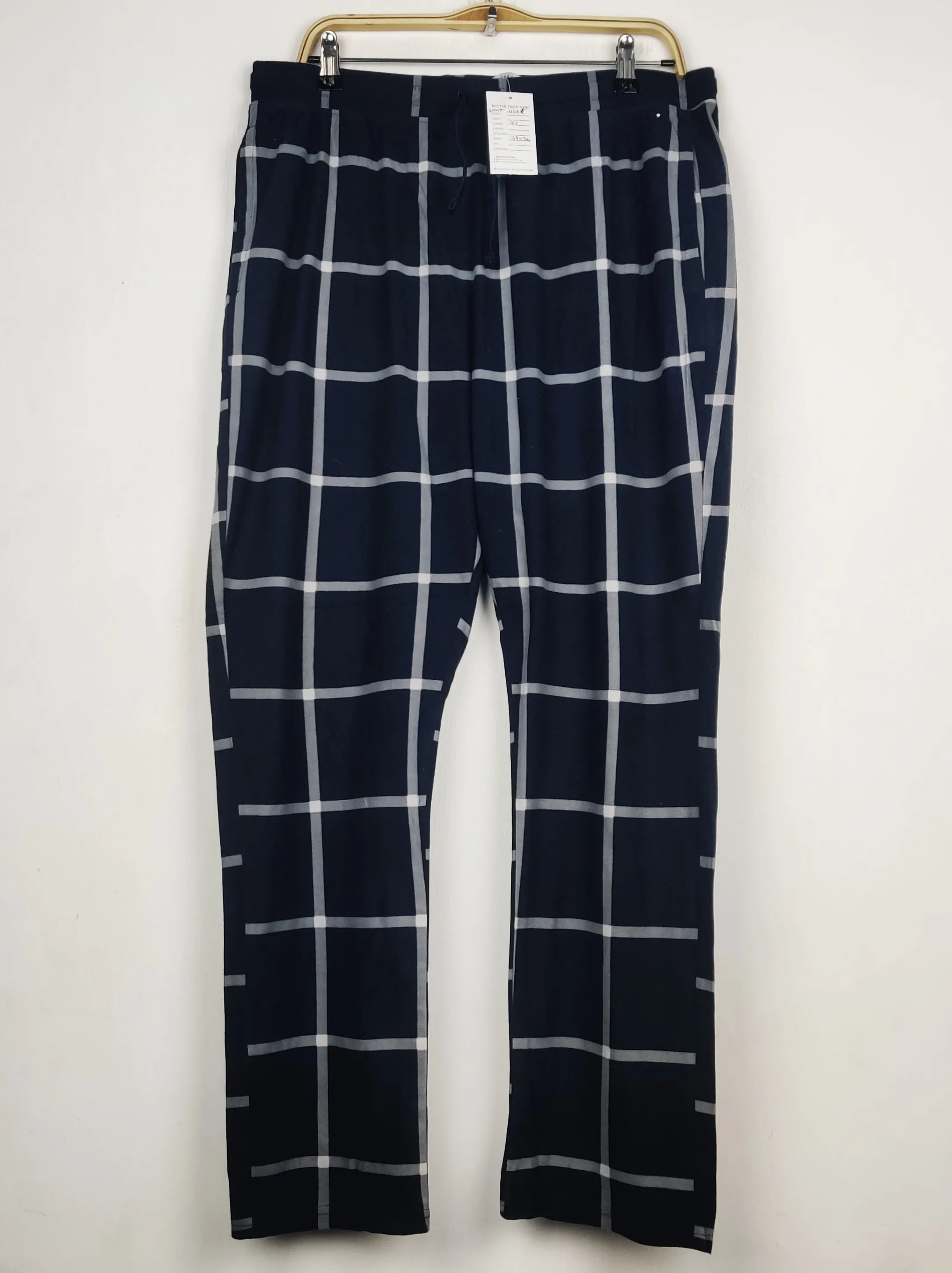 Buy online pre-used pre-loved 100% authentic & Original branded Primark (WMT-444) available in Pakistan. Top international brands avilable.