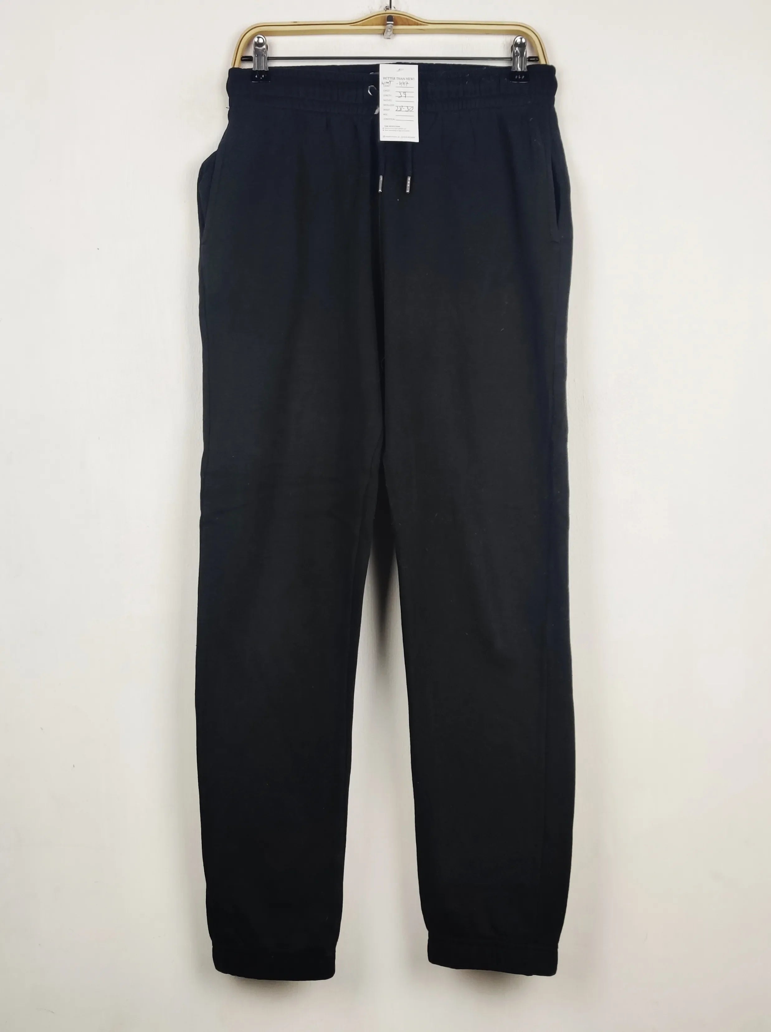 Buy online pre-used pre-loved 100% authentic & Original branded Primark (WMT-447) available in Pakistan. Top international brands avilable.